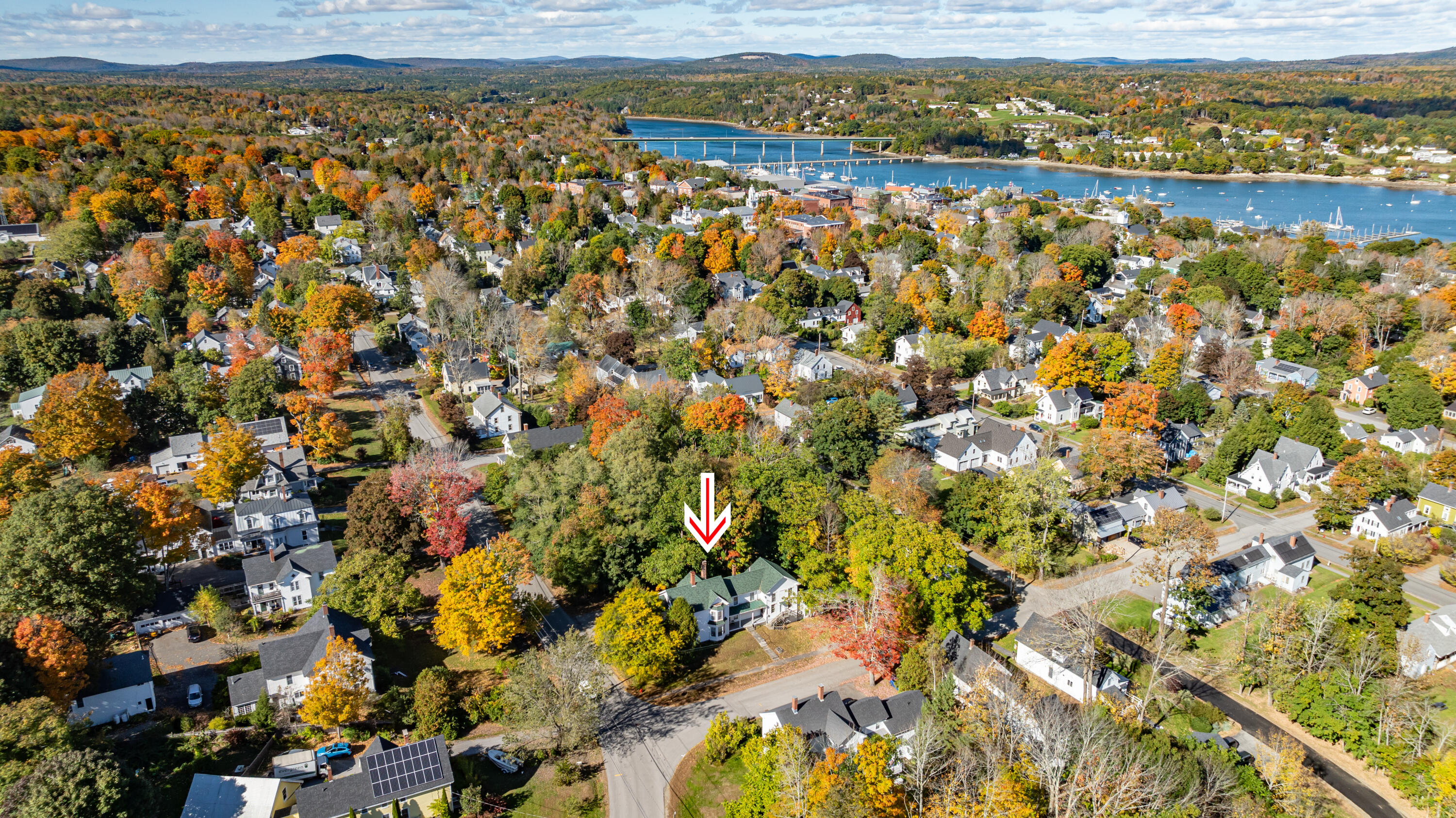102 Congress Street Property Photo 4