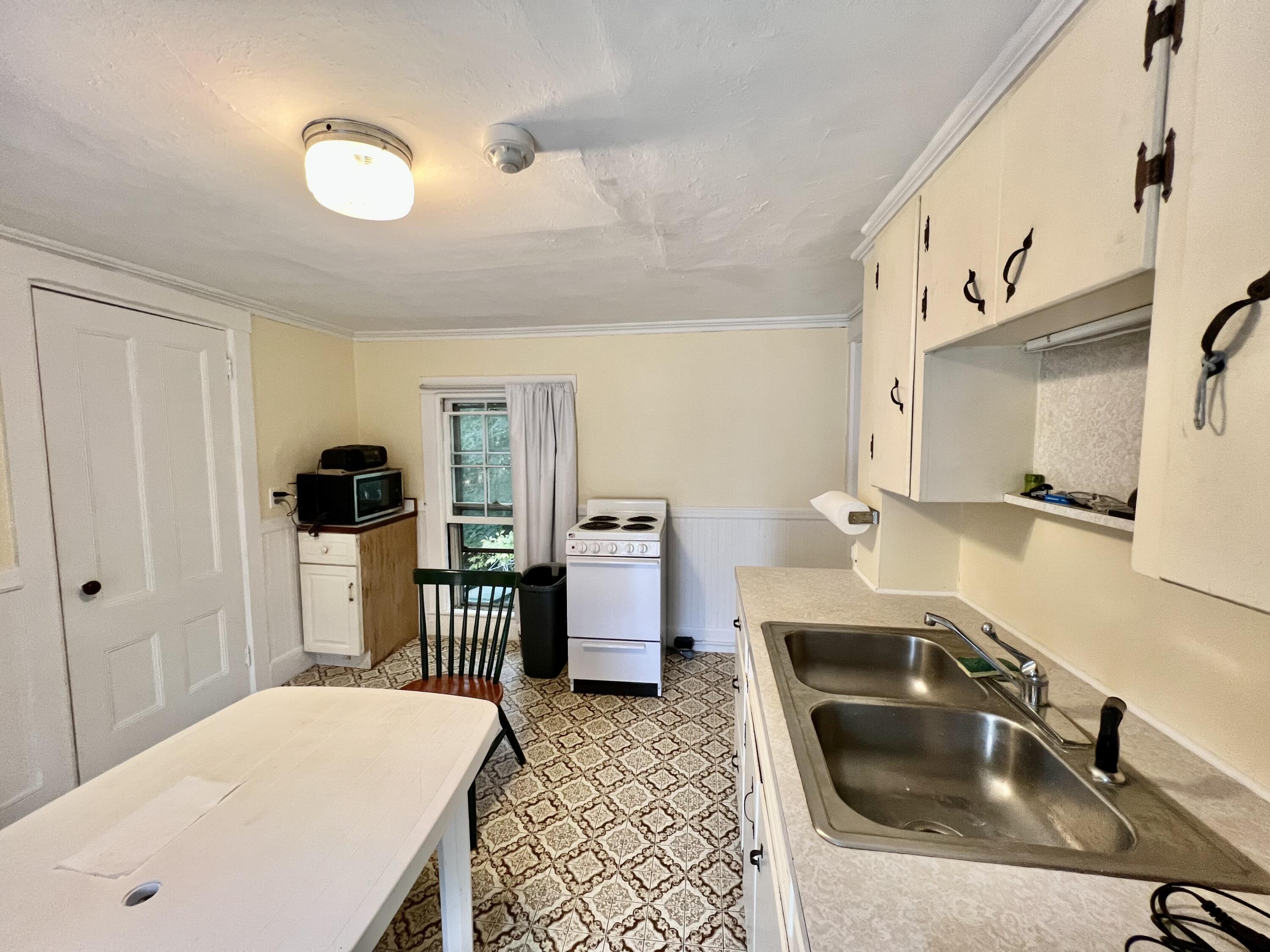 102 Congress Street Property Photo 38