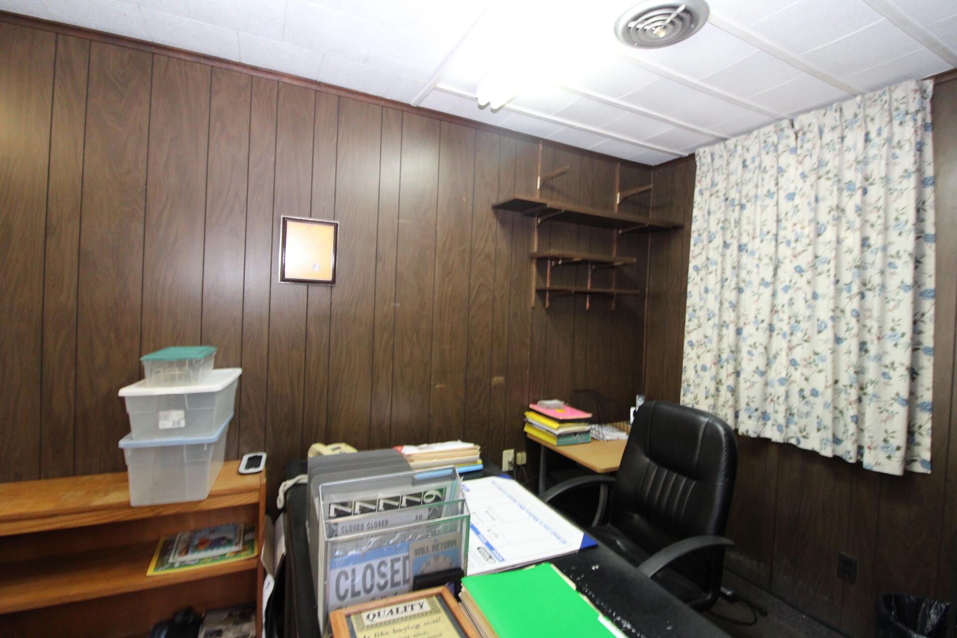 20 Estes Avenue Property Photo 16