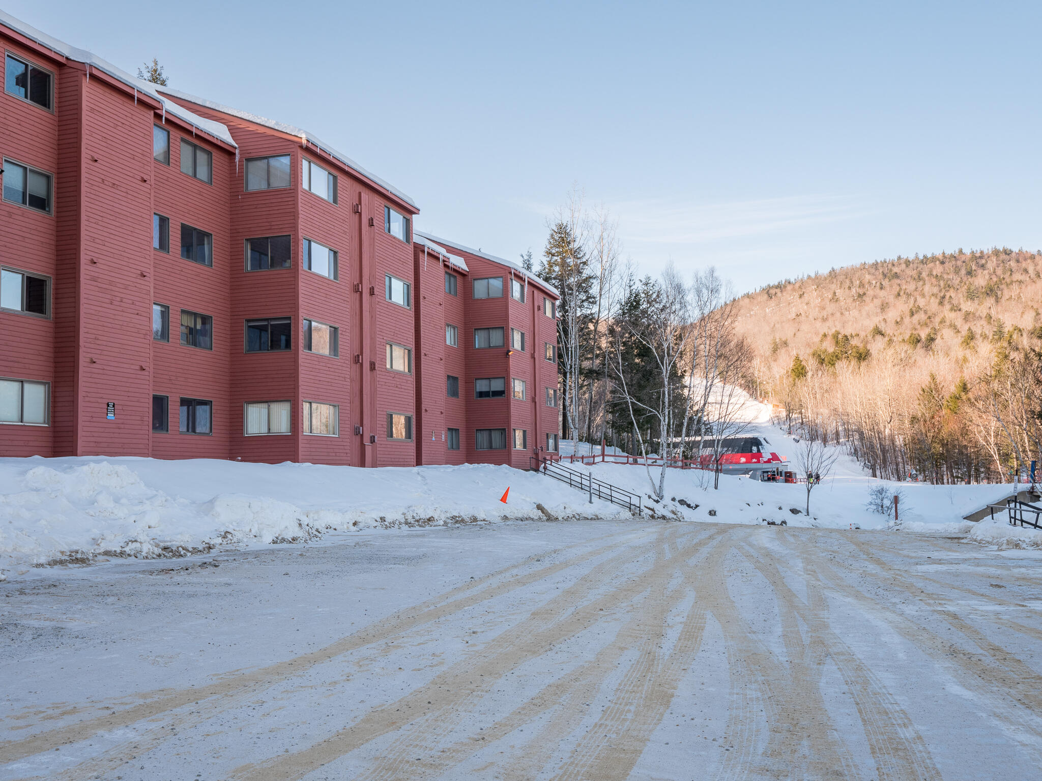 376 Skiway Road Property Photo 1