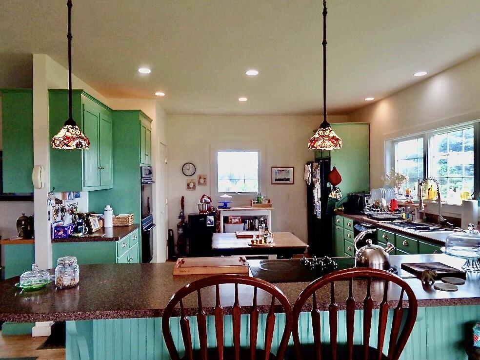 163 Middle Road Property Photo 11