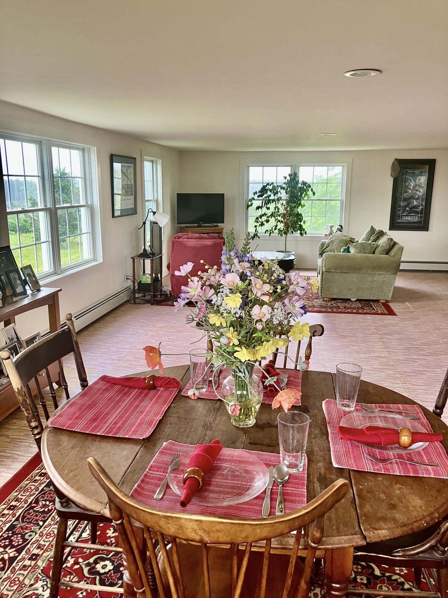 163 Middle Road Property Photo 26