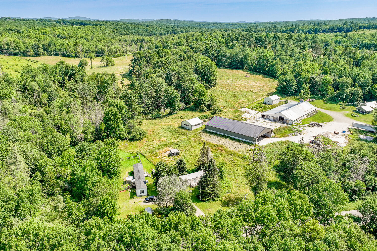 672 & 700 Brooks Road Property Photo 40