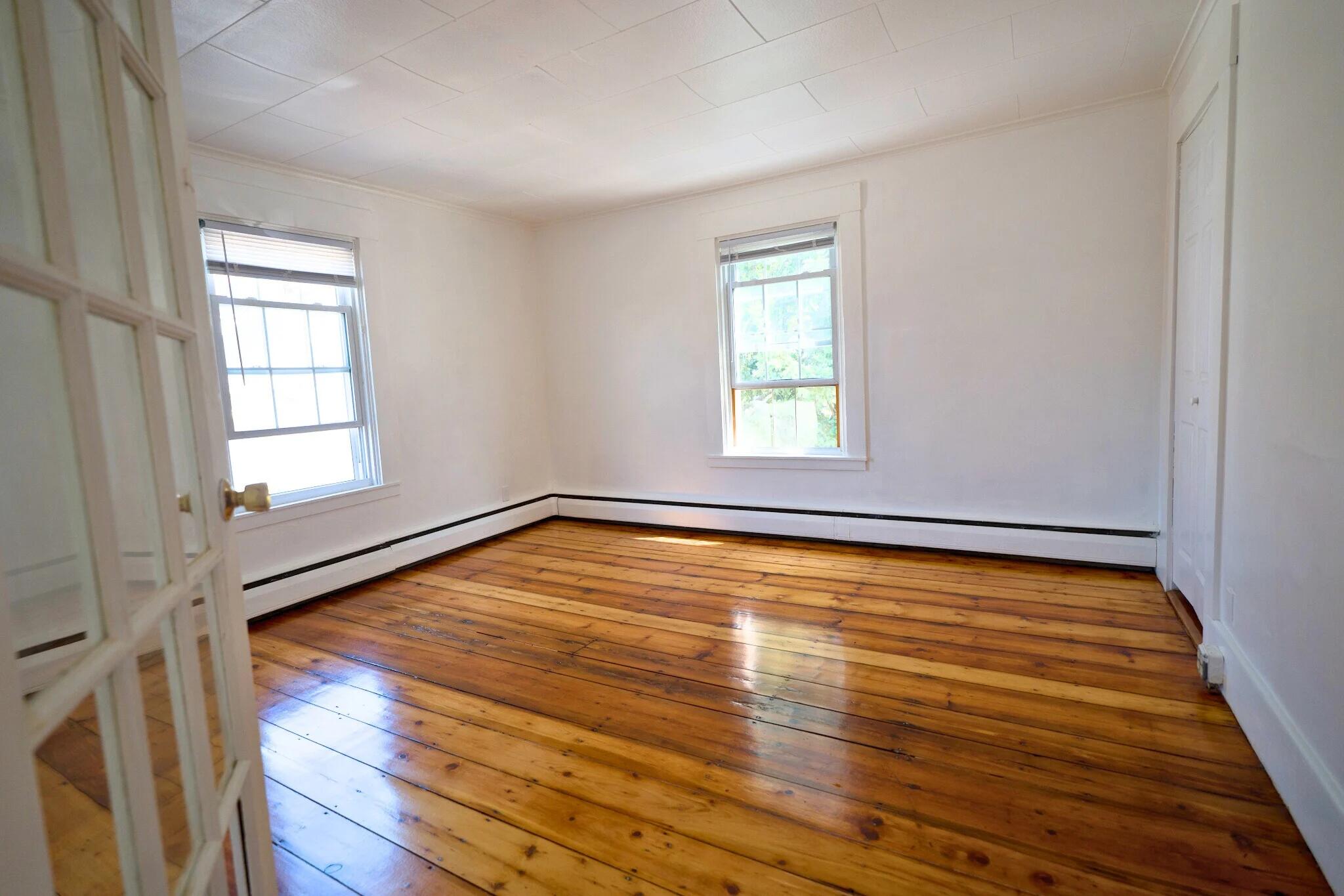 50 Alder Street Property Photo 4