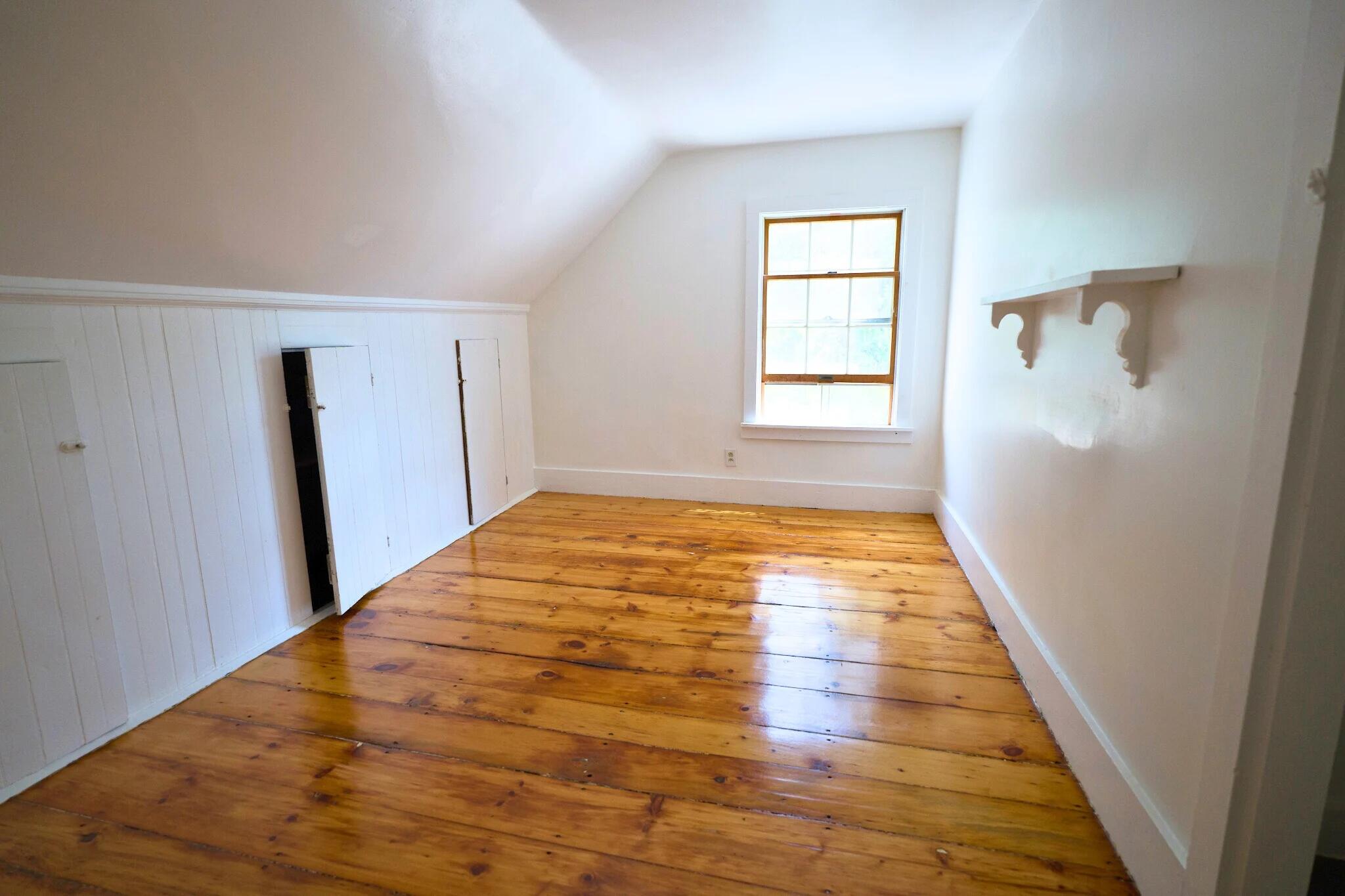50 Alder Street Property Photo 11