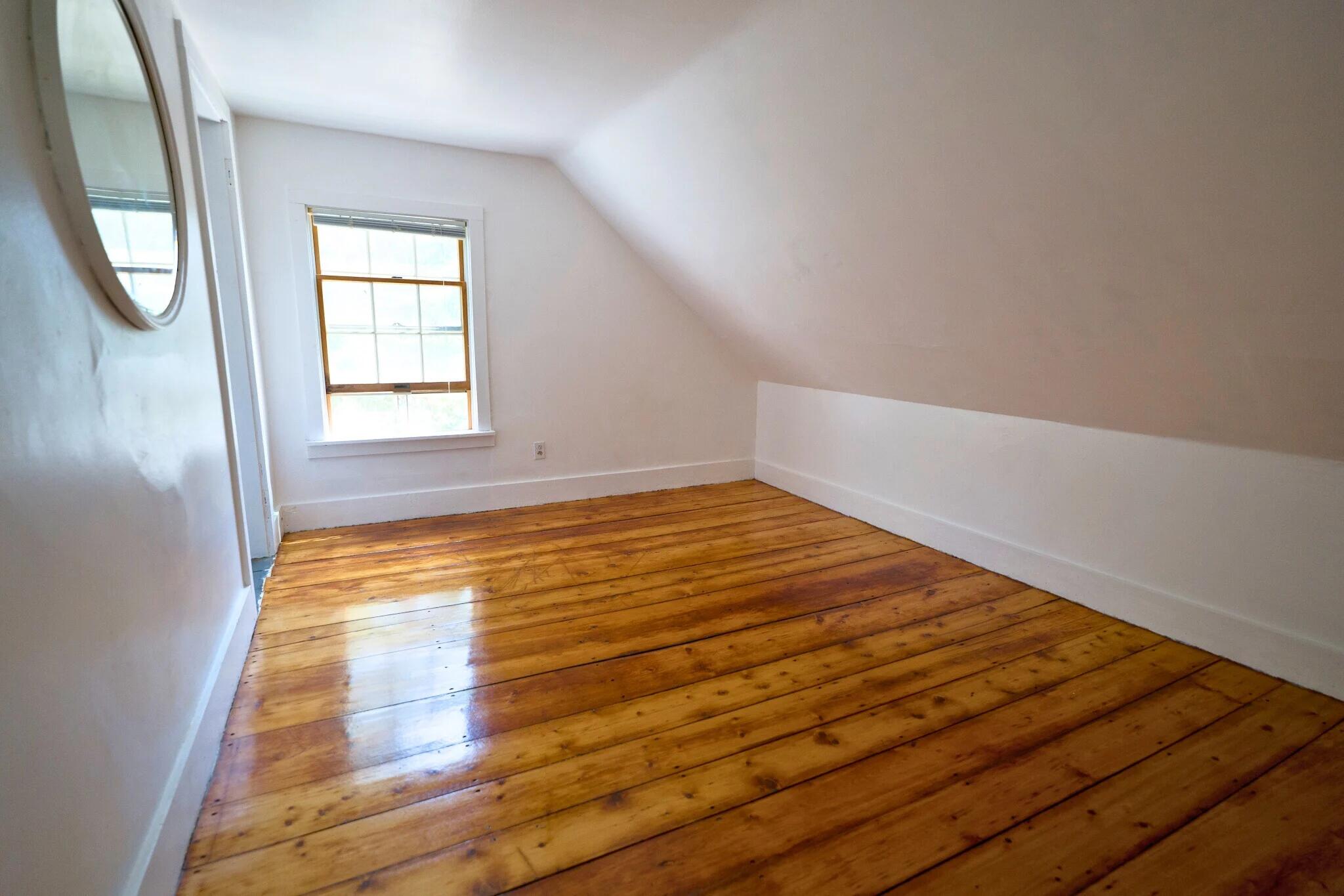 50 Alder Street Property Photo 12