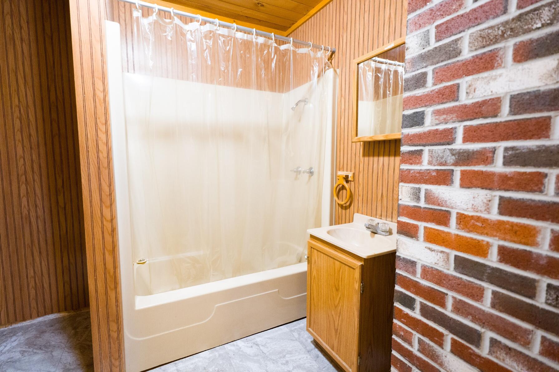 50 Alder Street Property Photo 22