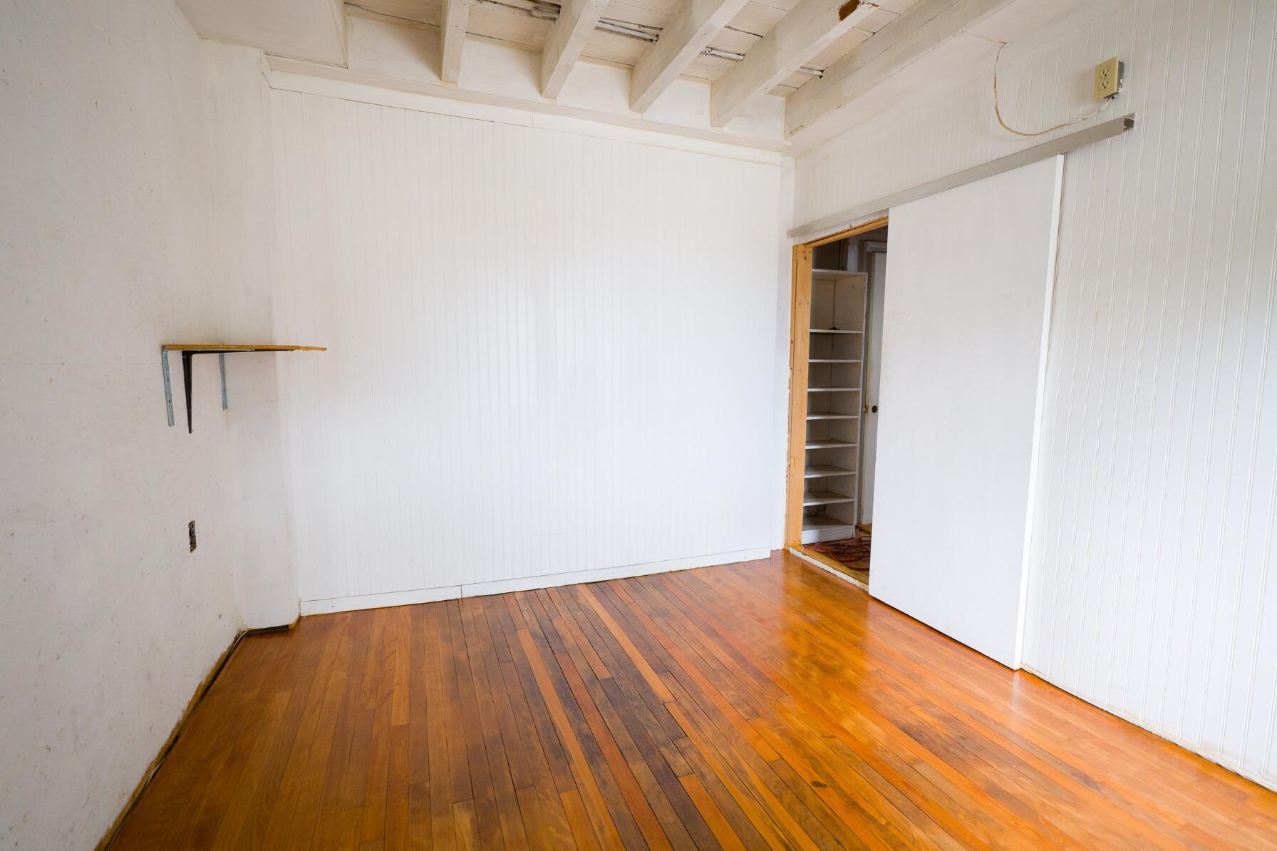 50 Alder Street Property Photo 25