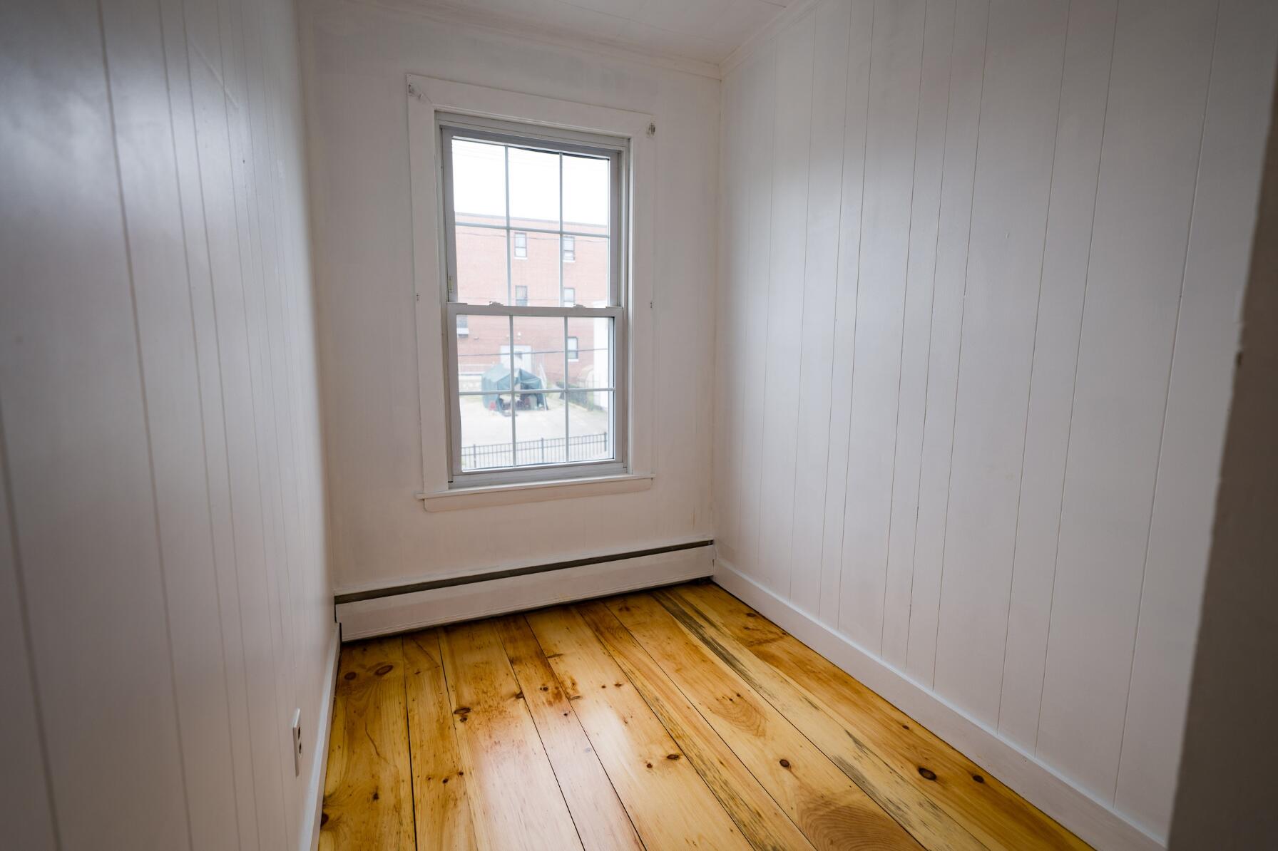 50 Alder Street Property Photo 26