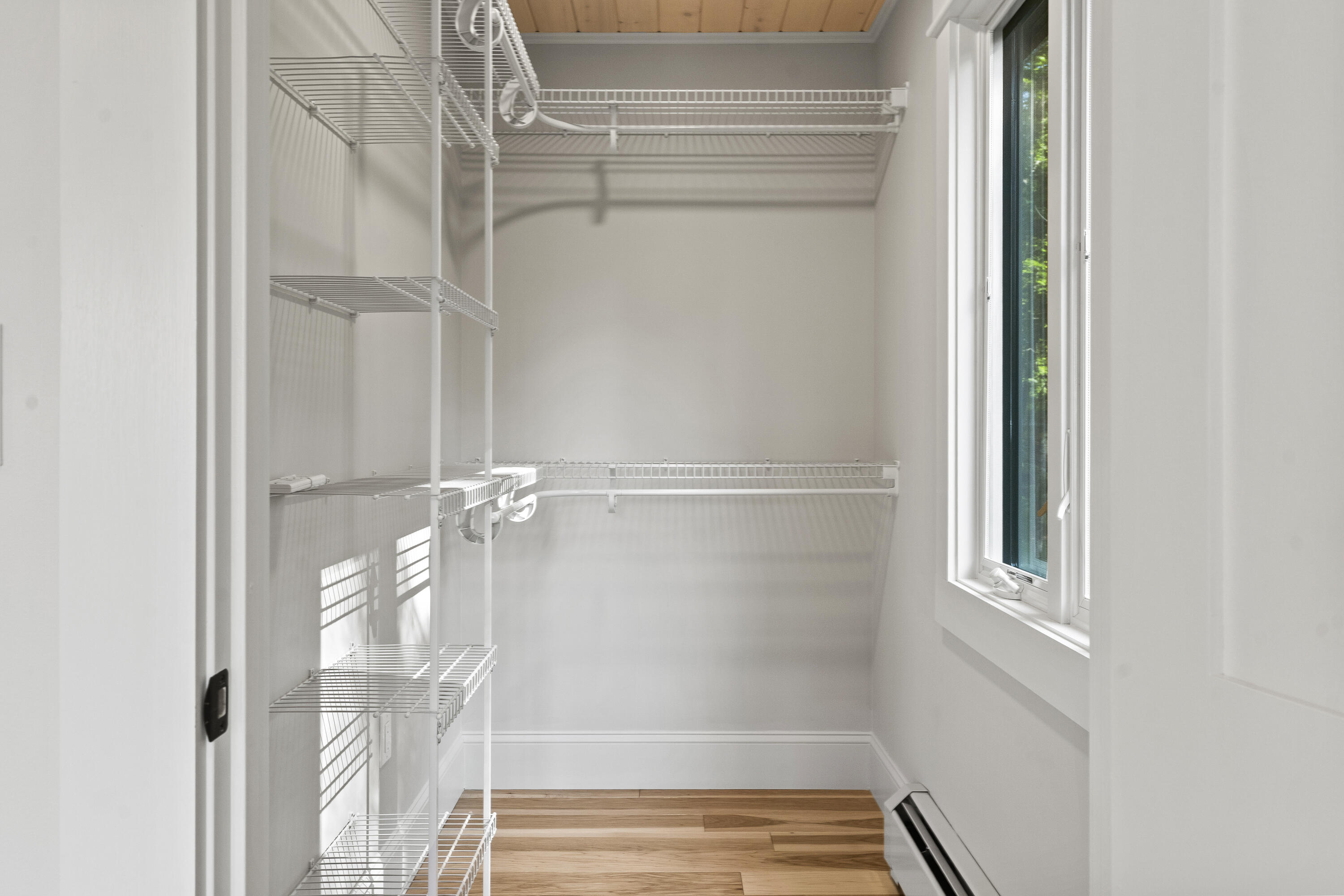 862 W Neck Road Property Photo 36