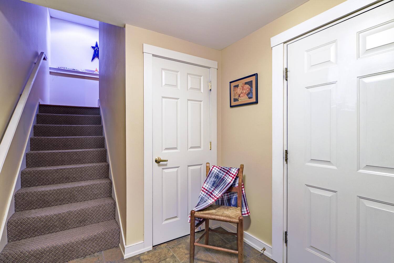 20b Springbrook Drive Property Photo 6