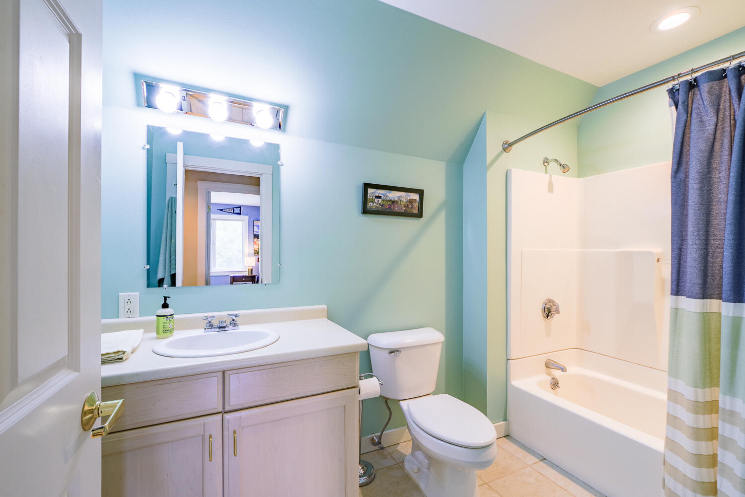 20b Springbrook Drive Property Photo 12