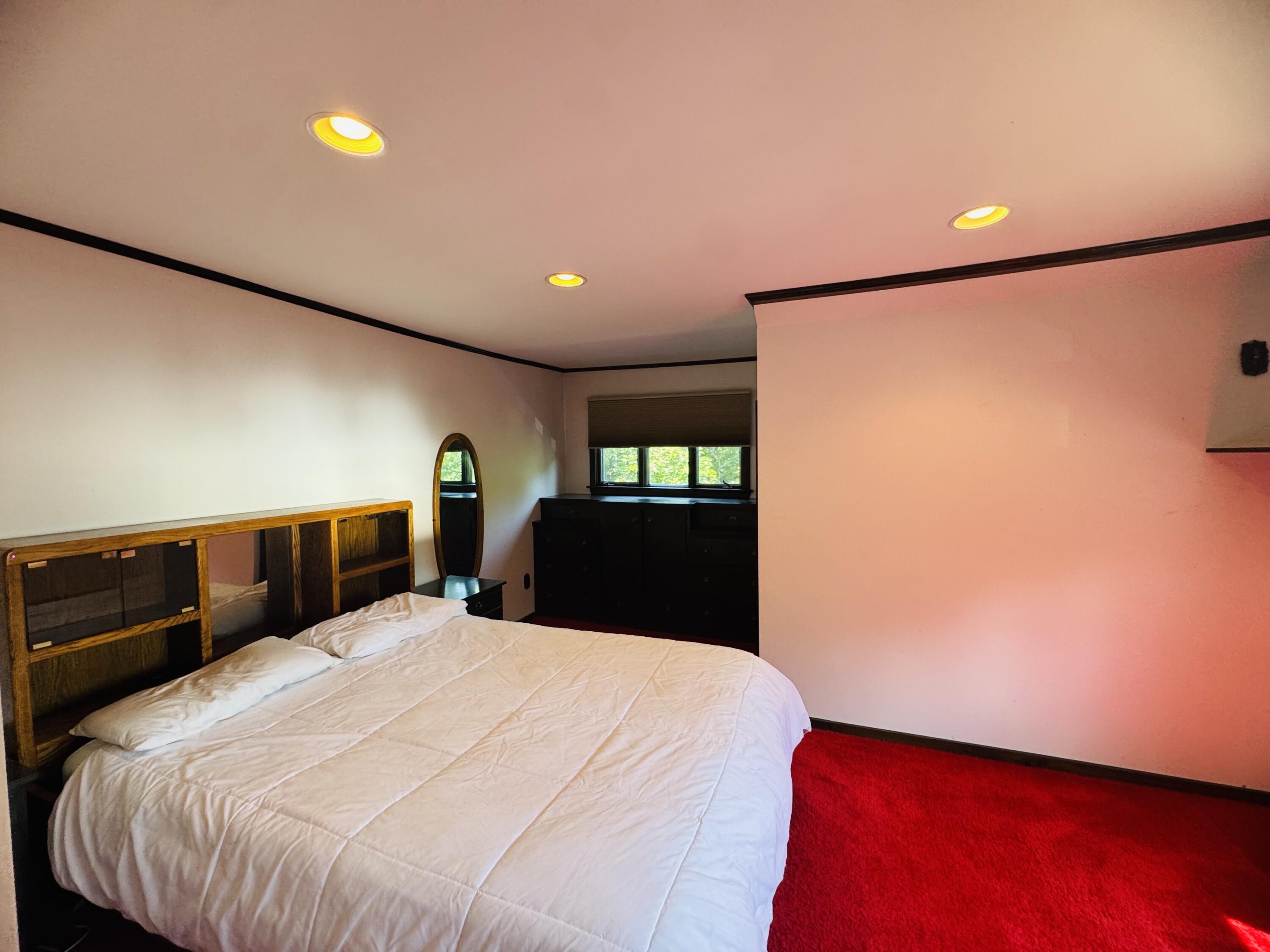 26 Teague Street Property Photo 32