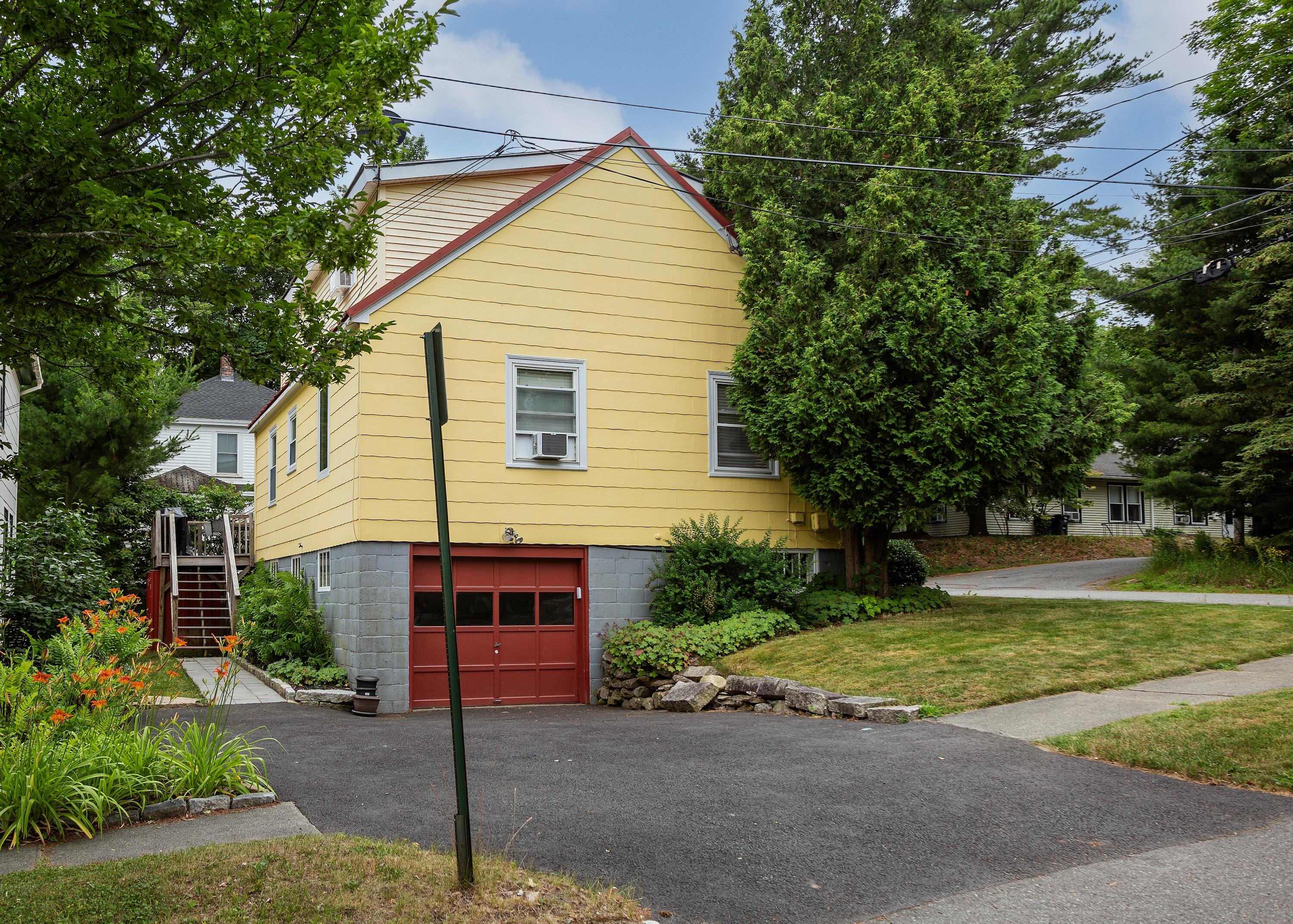 18 Glen Mary Road Property Photo 2