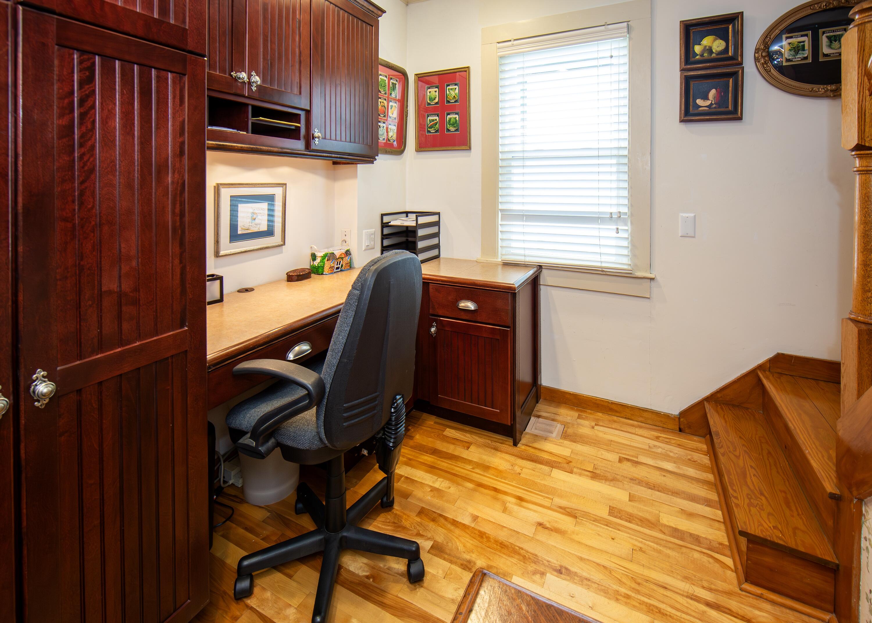 18 Glen Mary Road Property Photo 12