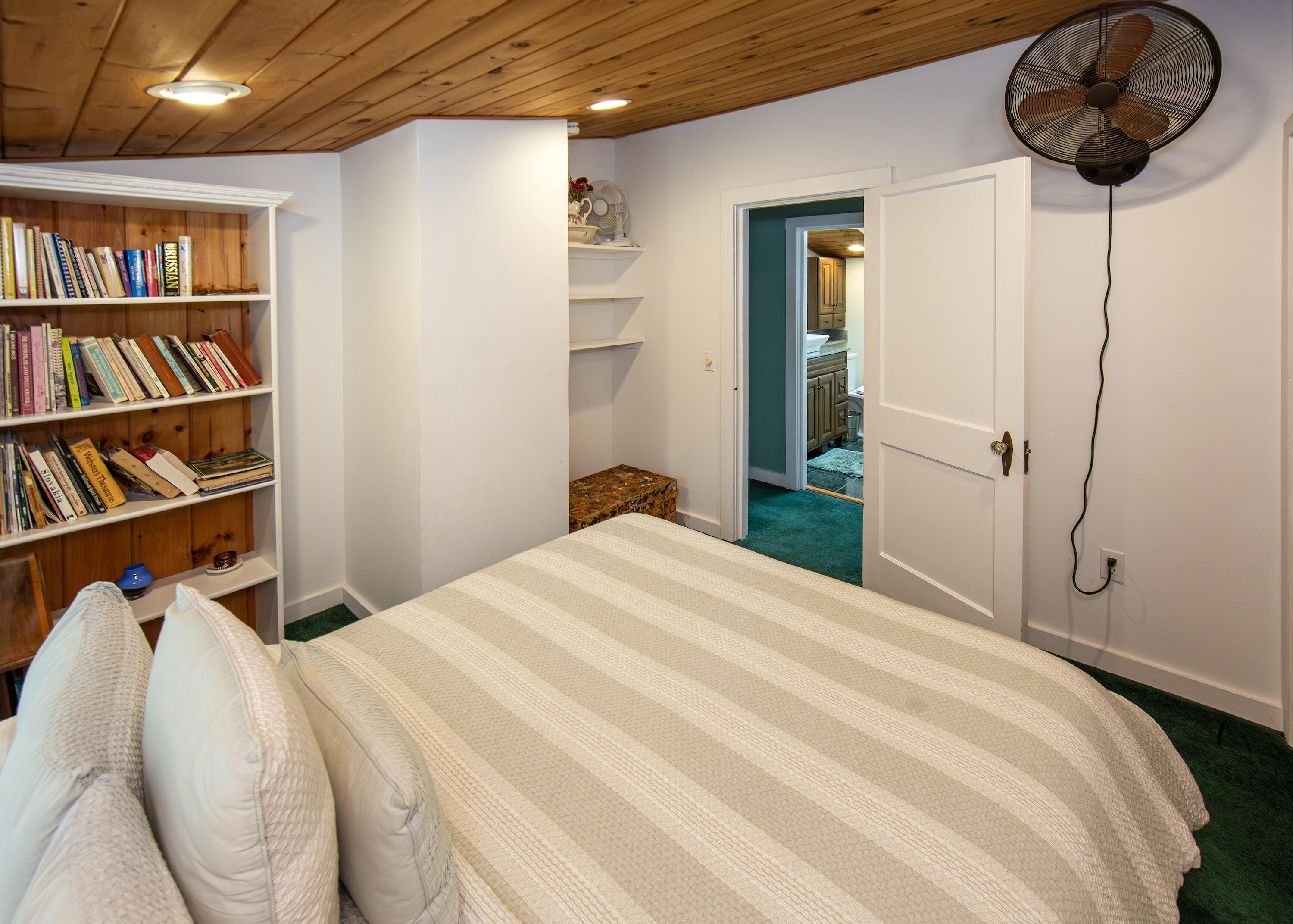 18 Glen Mary Road Property Photo 24