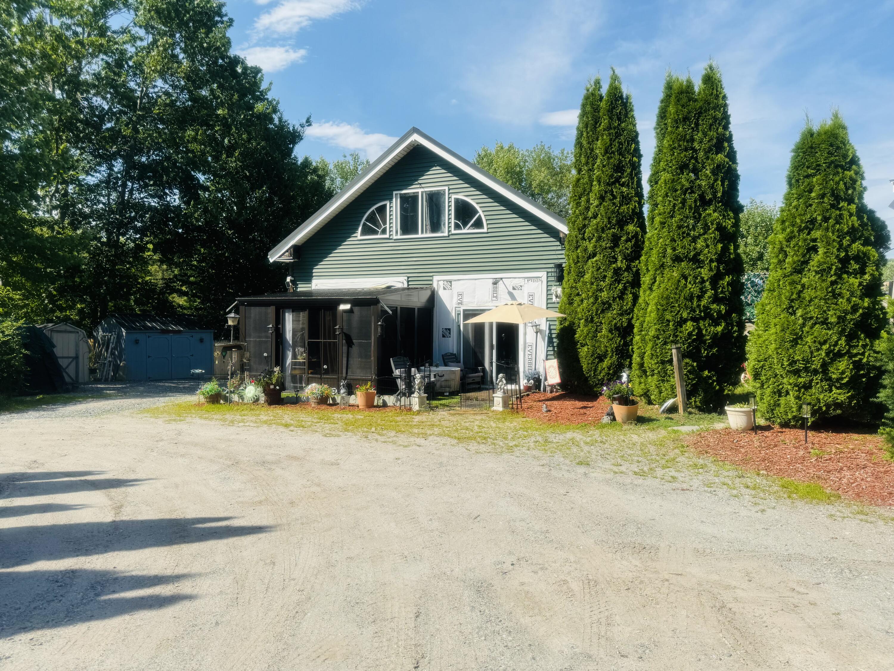 19 Meadow Road Property Photo 4