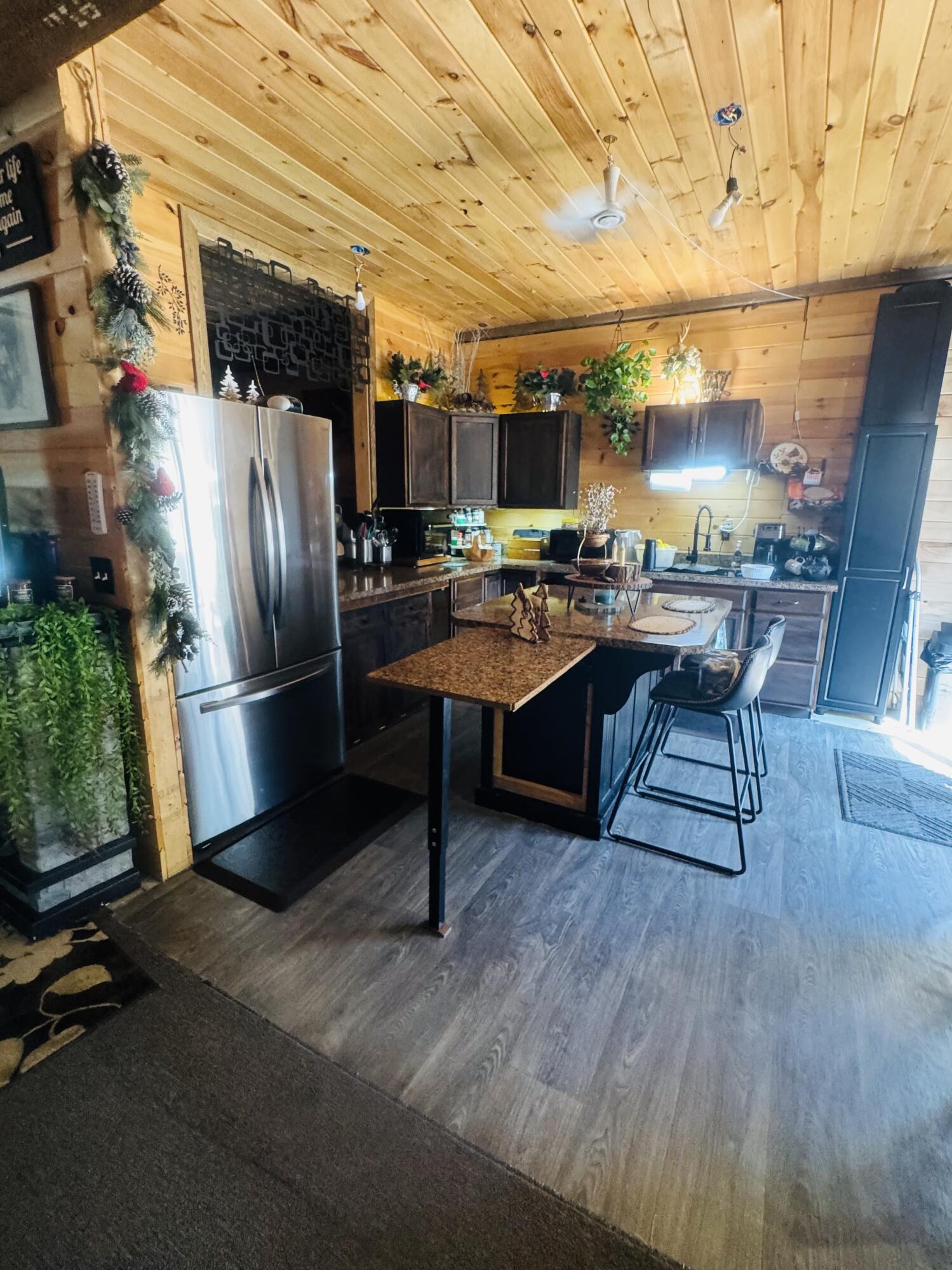 19 Meadow Road Property Photo 17