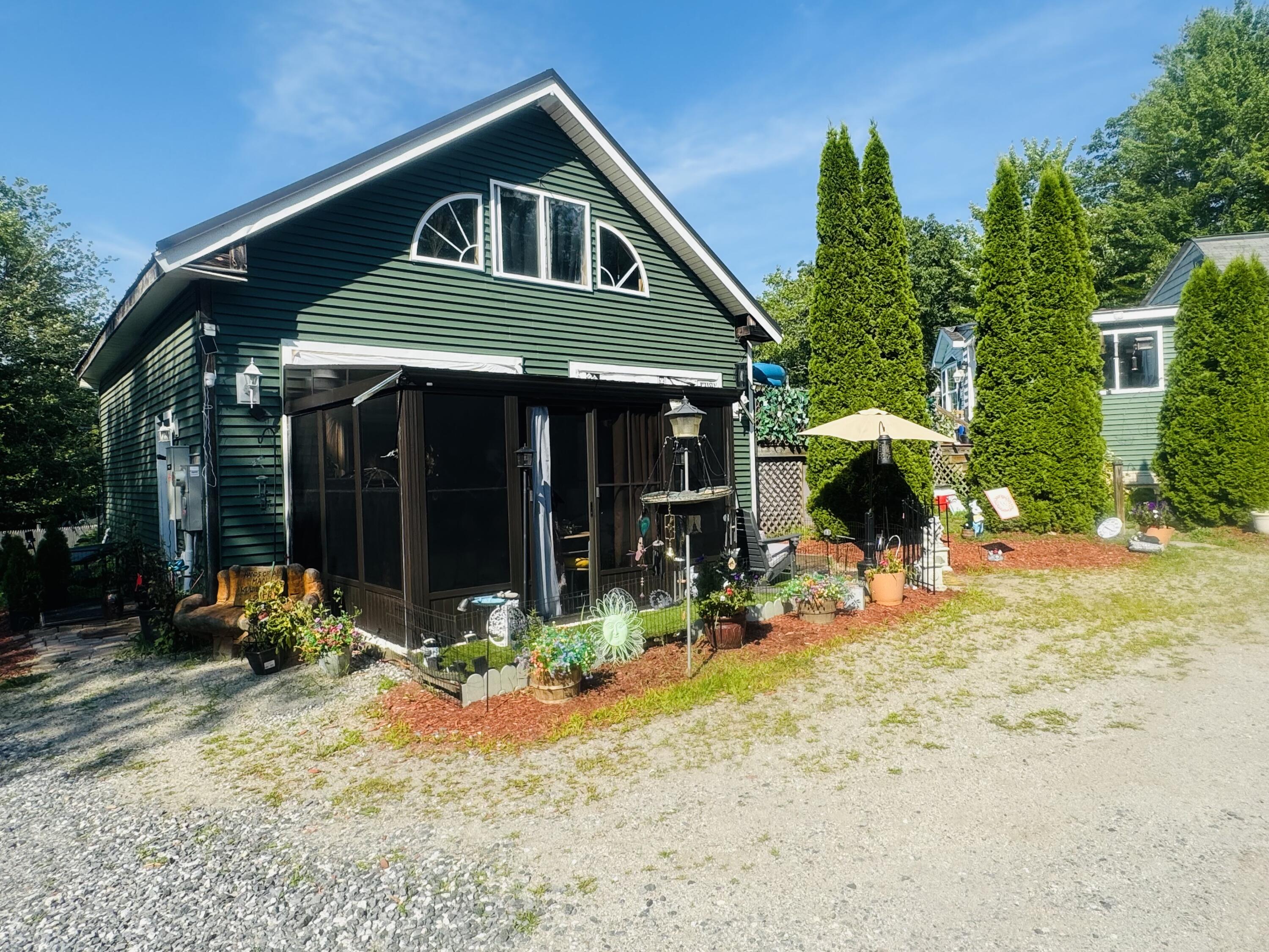 19 Meadow Road Property Photo 37