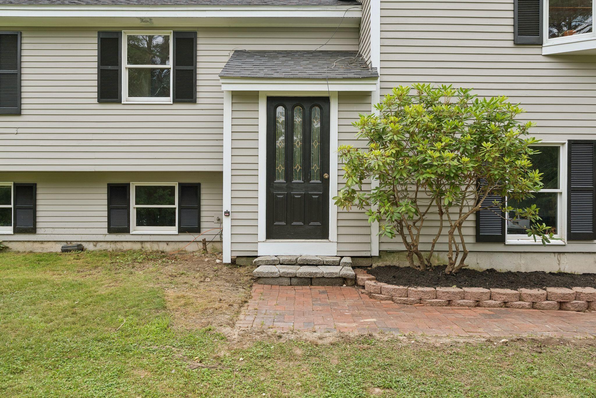 11 Haven Road Property Photo 2