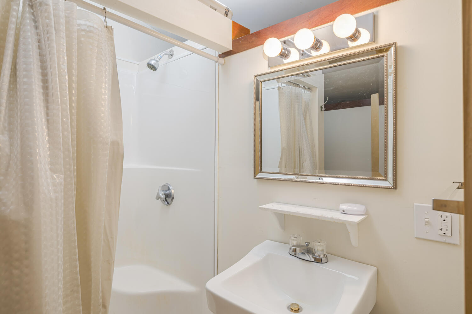 16/28 Blodgett Lane Property Photo 92
