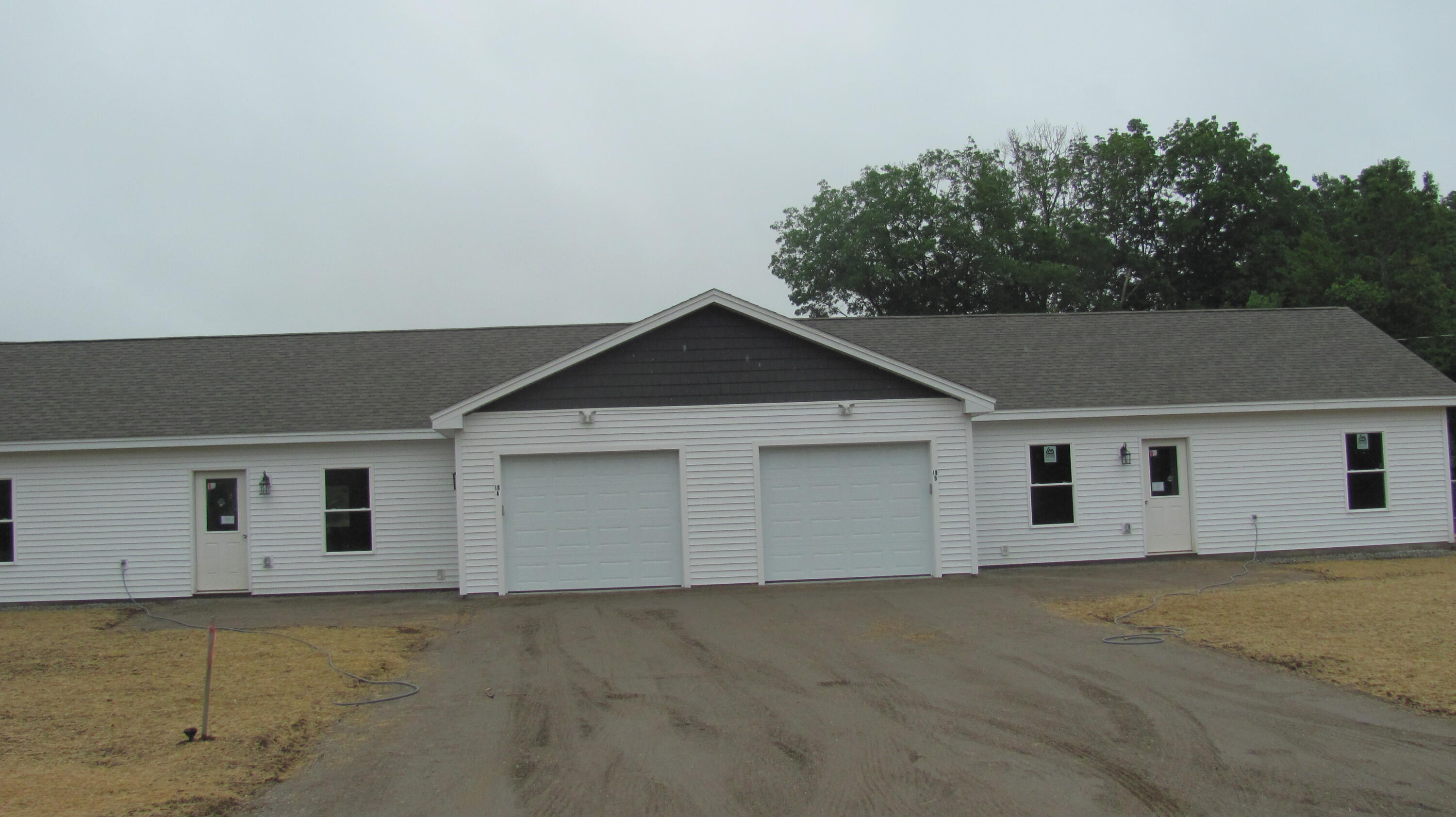 18 Thurlow Drive Property Photo 2