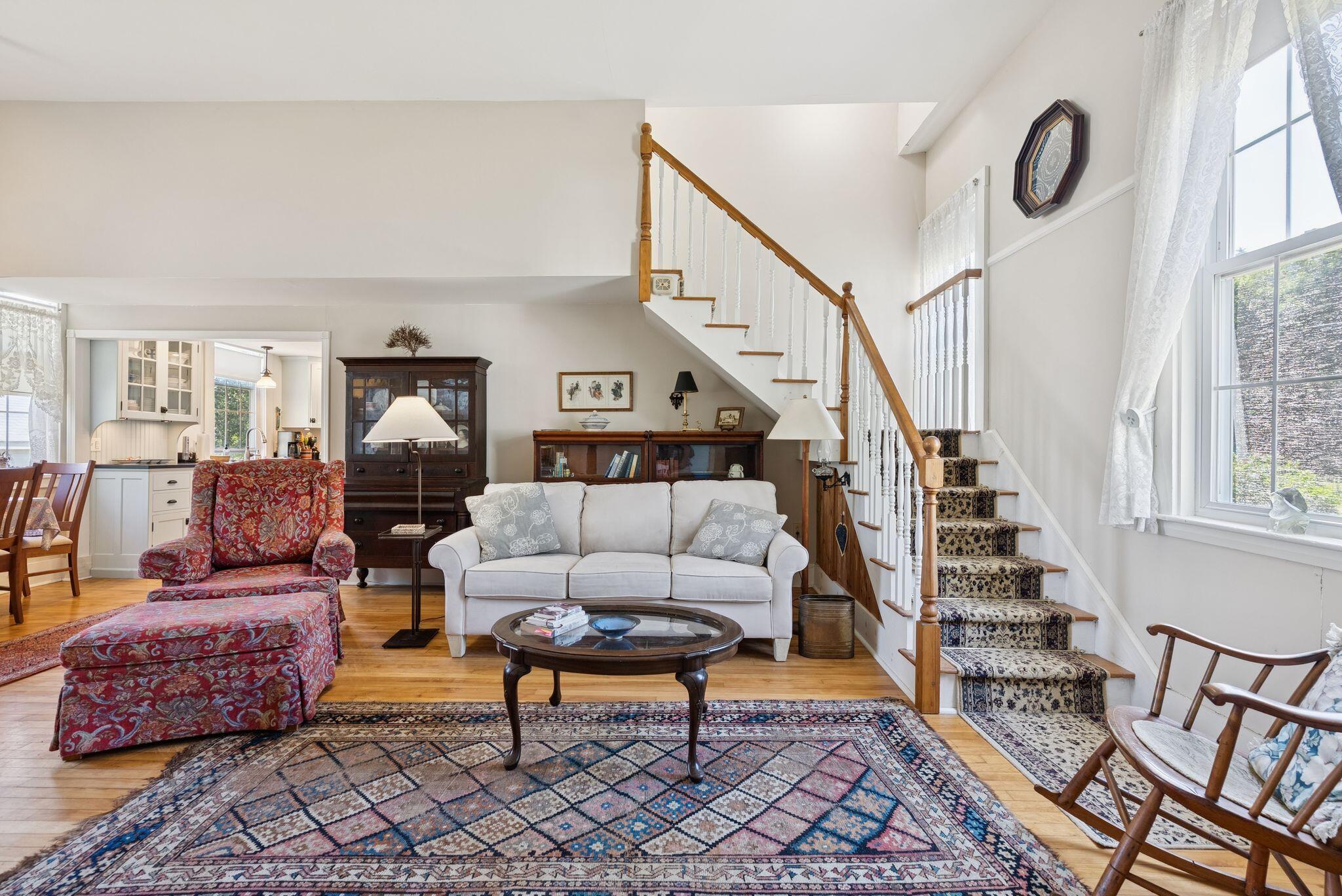 925 Popham Road Property Photo 9