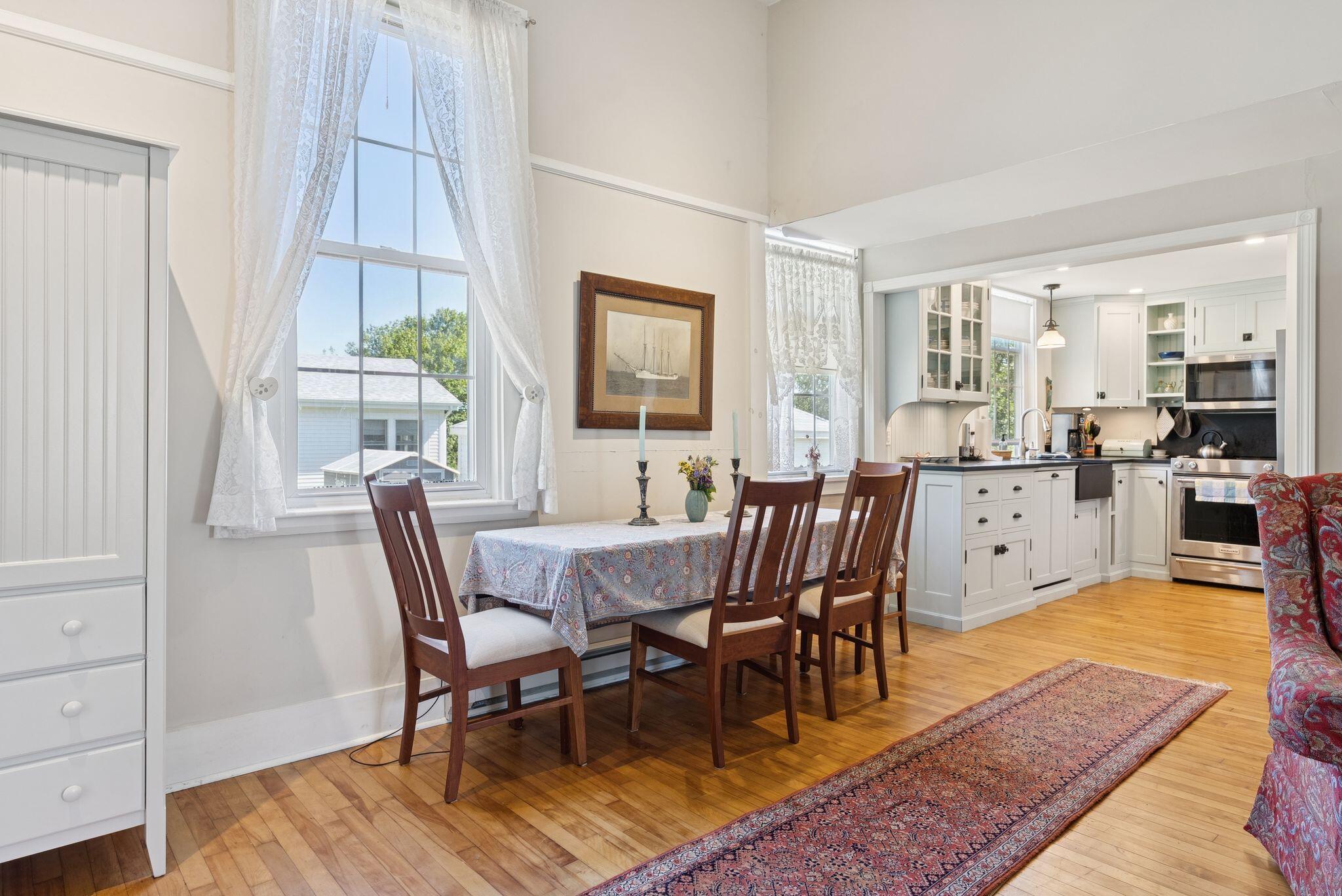 925 Popham Road Property Photo 12