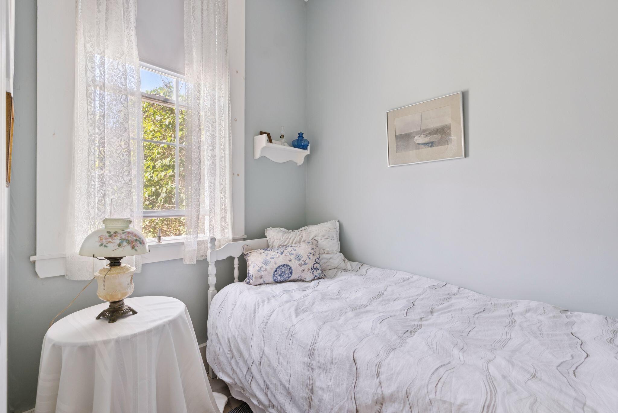 925 Popham Road Property Photo 18