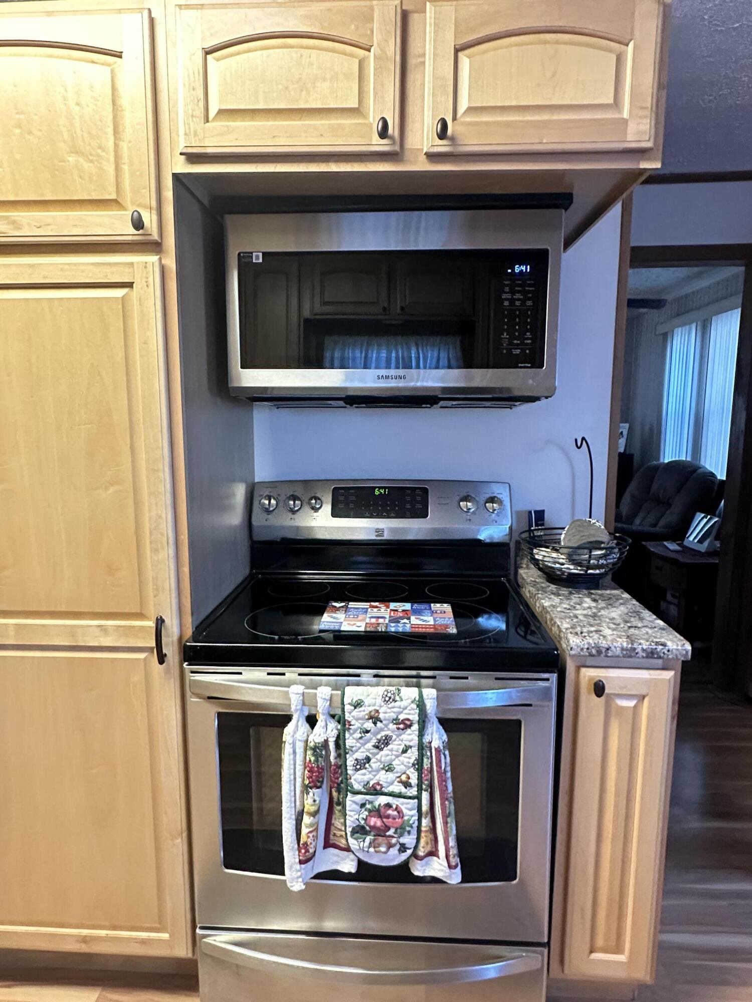 48 Beech Street Property Photo 10