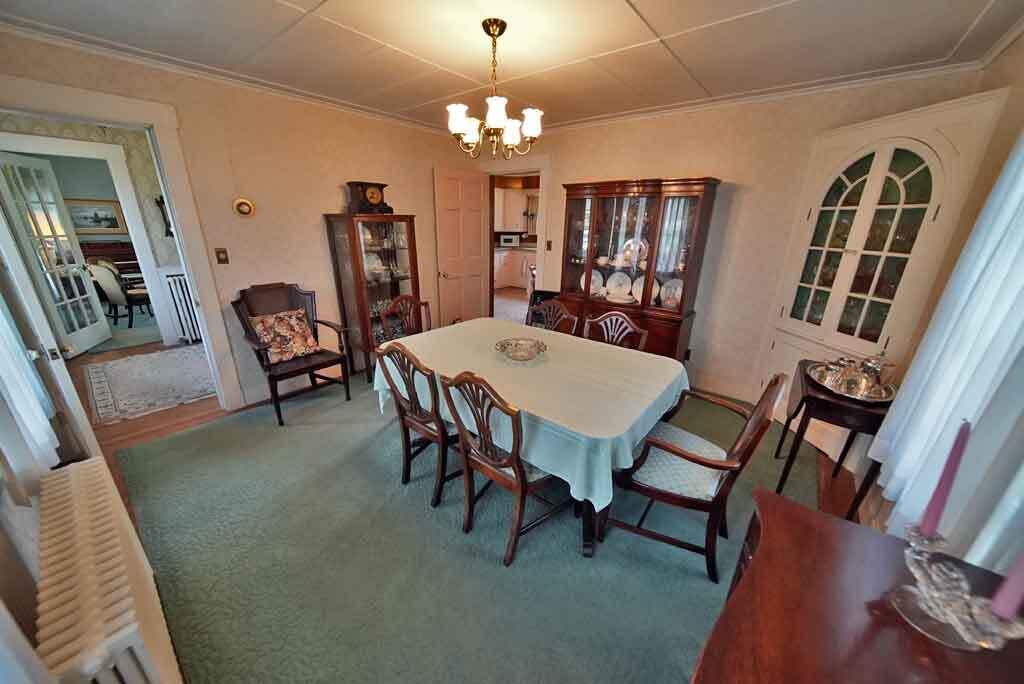 33 Pleasant Street Property Photo 8