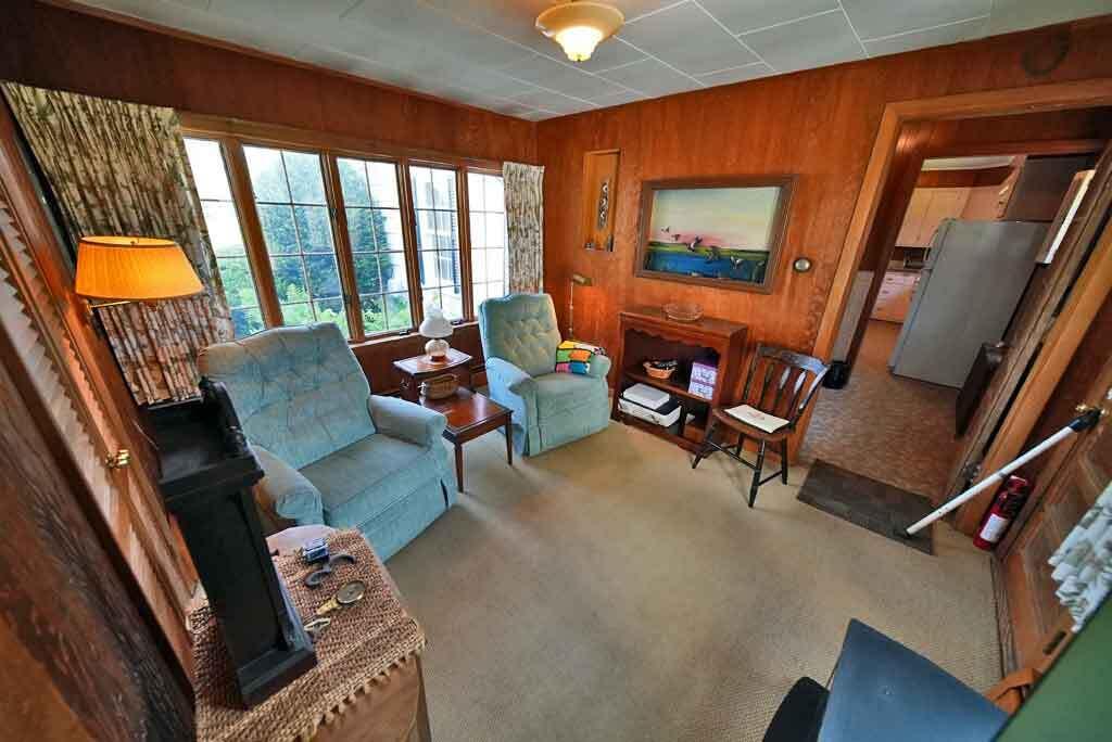 33 Pleasant Street Property Photo 40