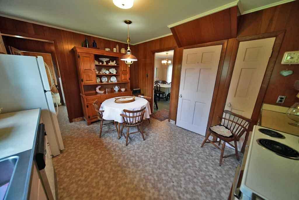 33 Pleasant Street Property Photo 48