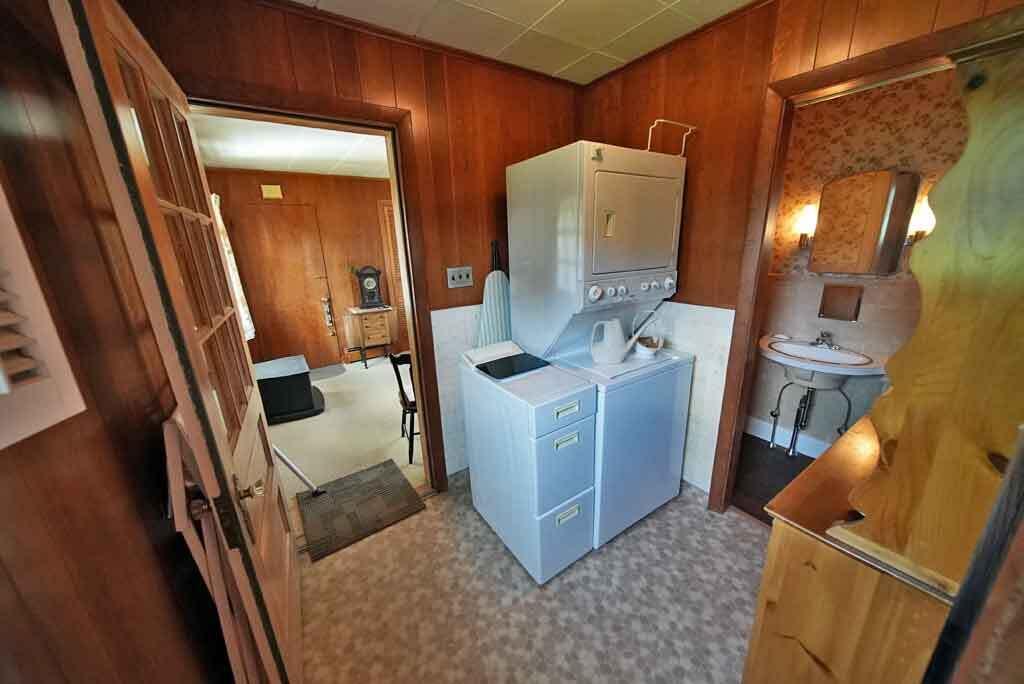 33 Pleasant Street Property Photo 52