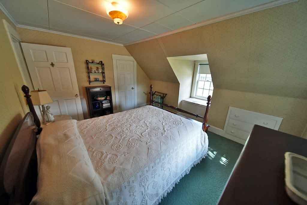33 Pleasant Street Property Photo 63