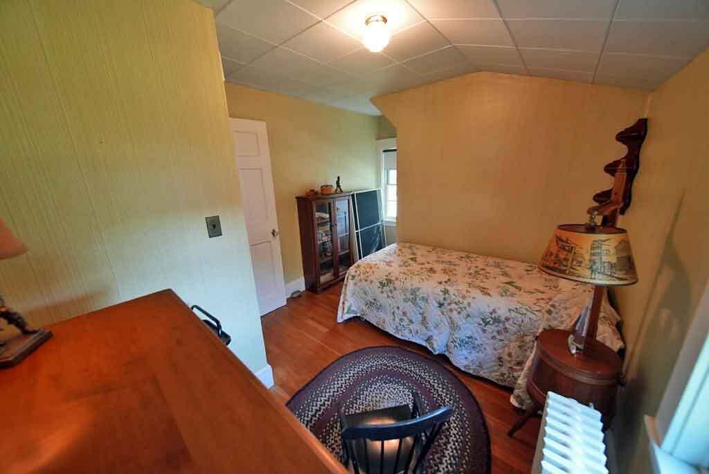 33 Pleasant Street Property Photo 69