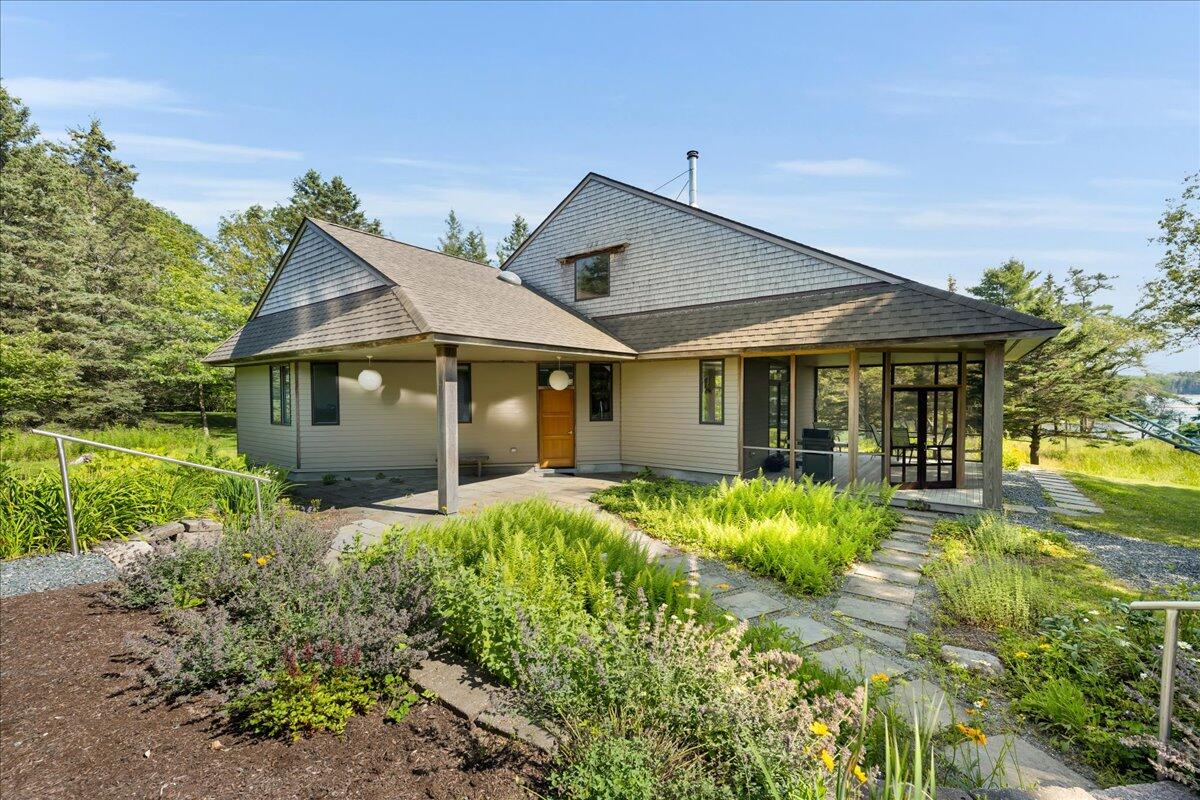 183 Davis Farm Road Property Photo 1
