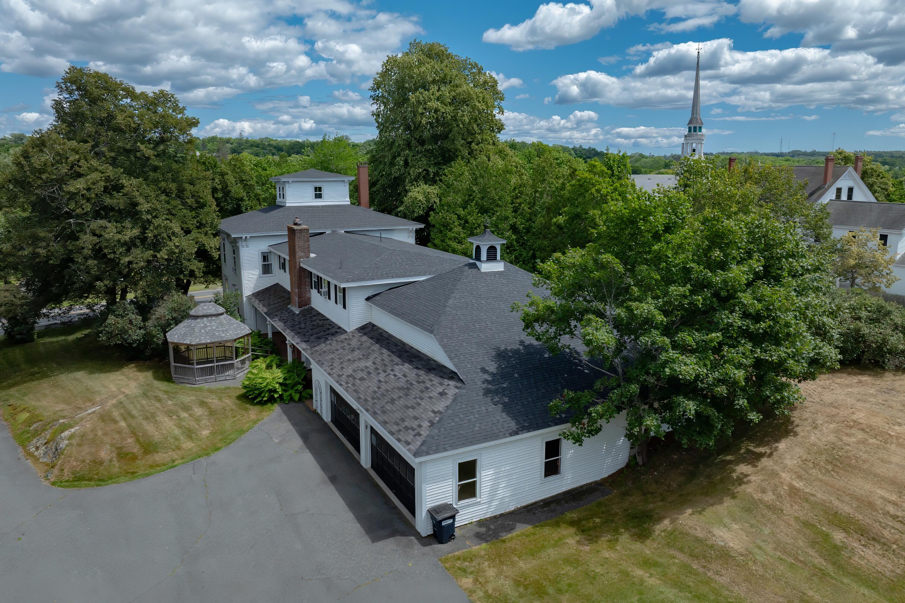 80 State Street Property Photo 10