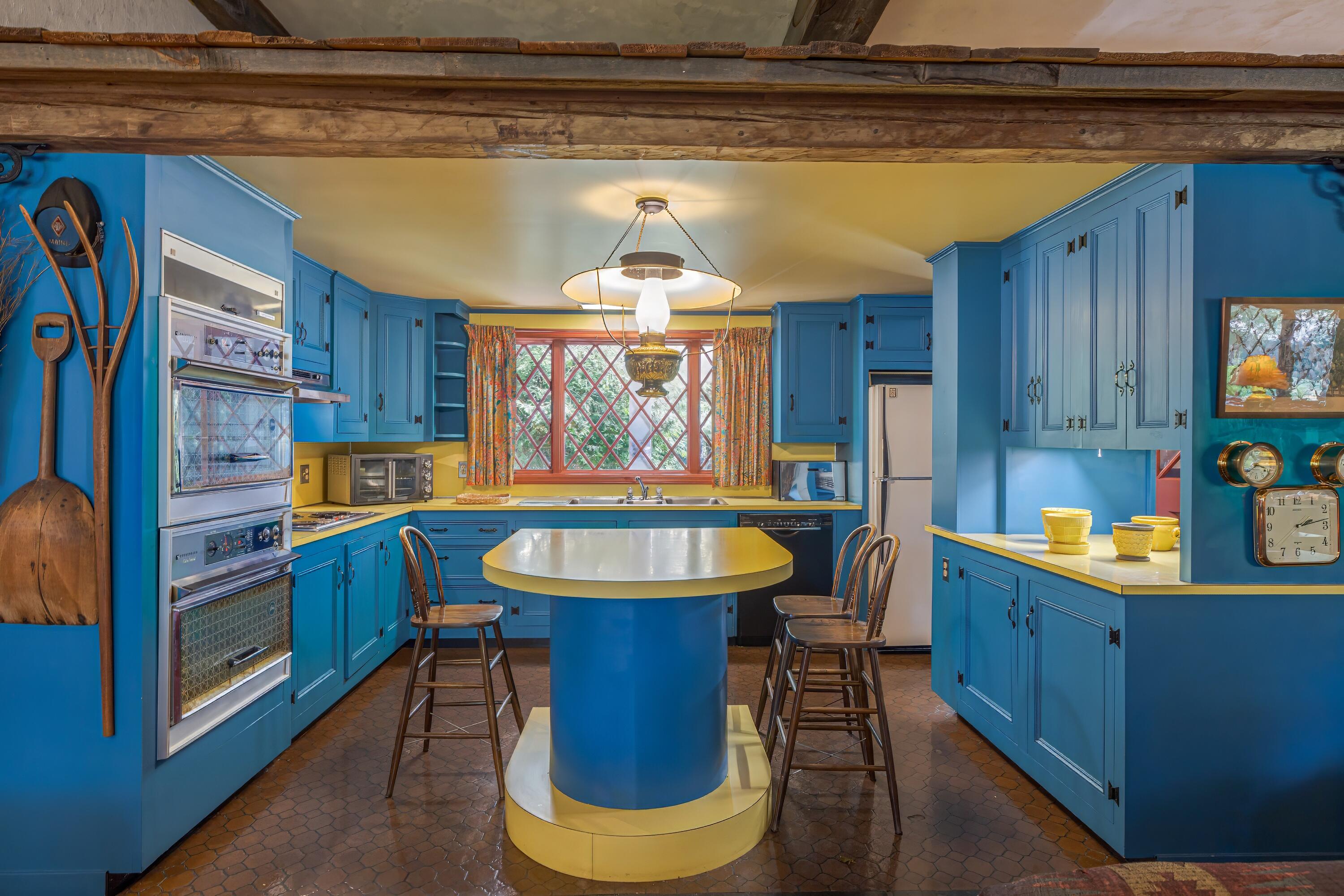 80 State Street Property Photo 46