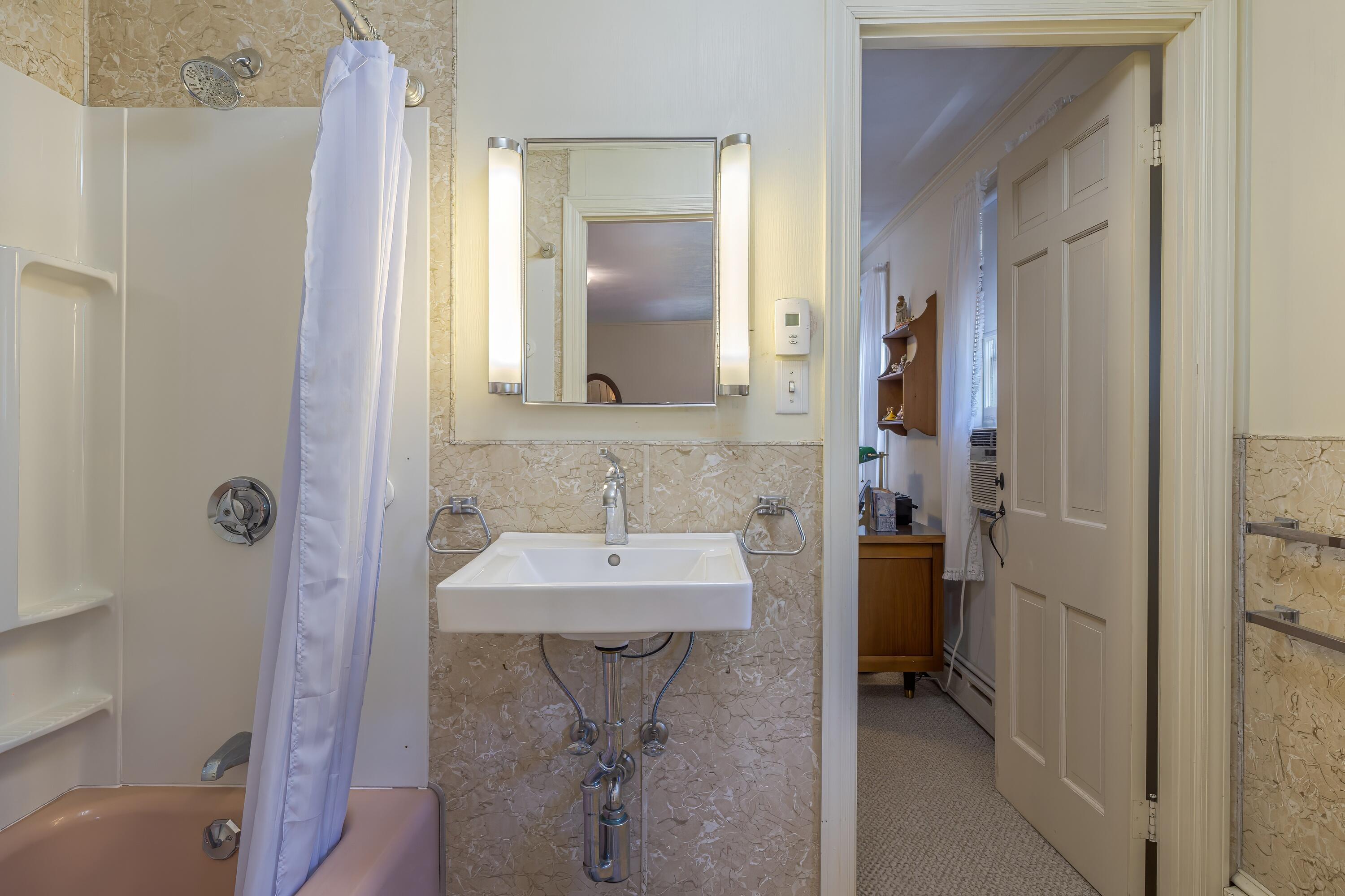 80 State Street Property Photo 88