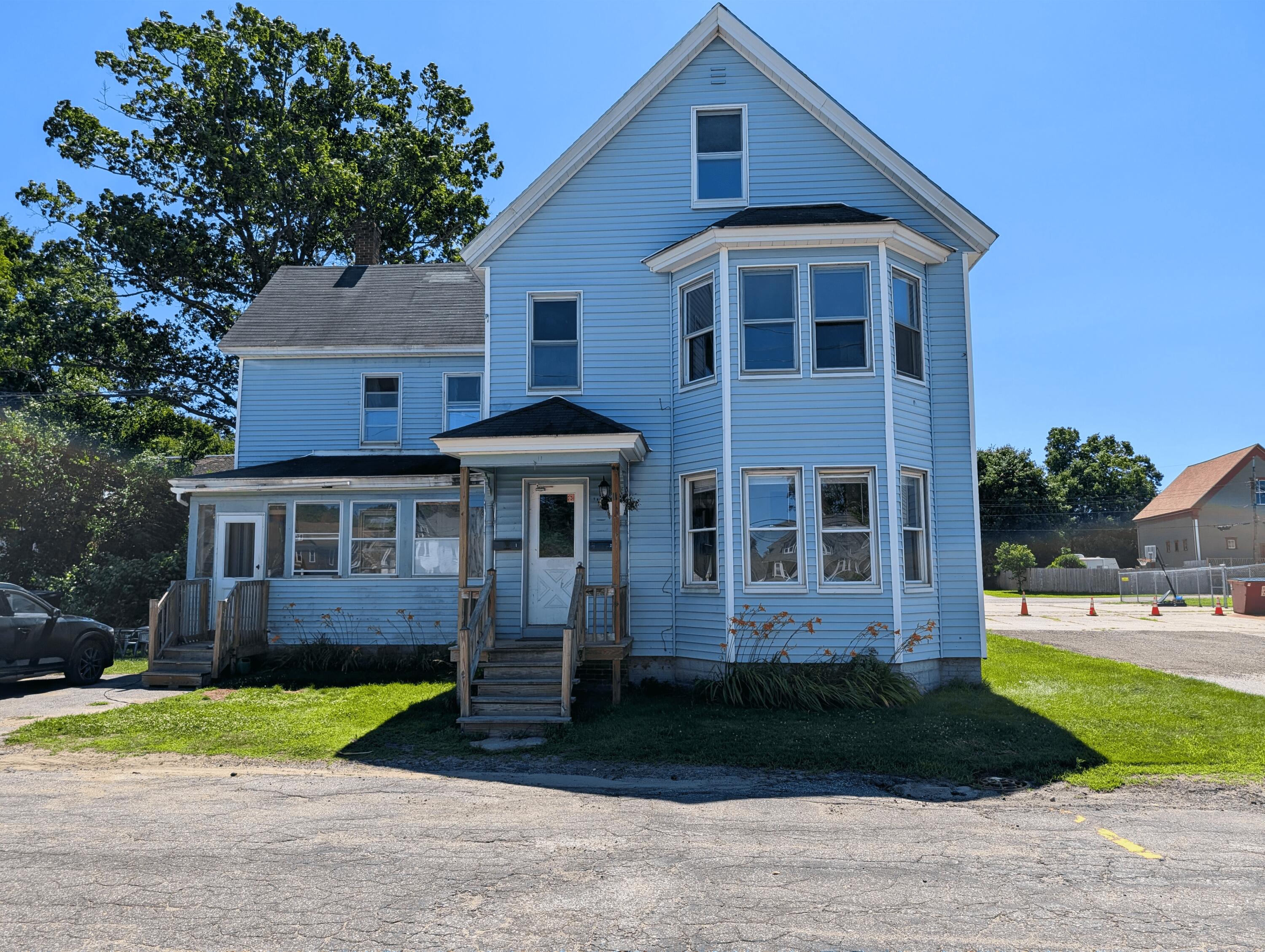 11 Baldwin Street