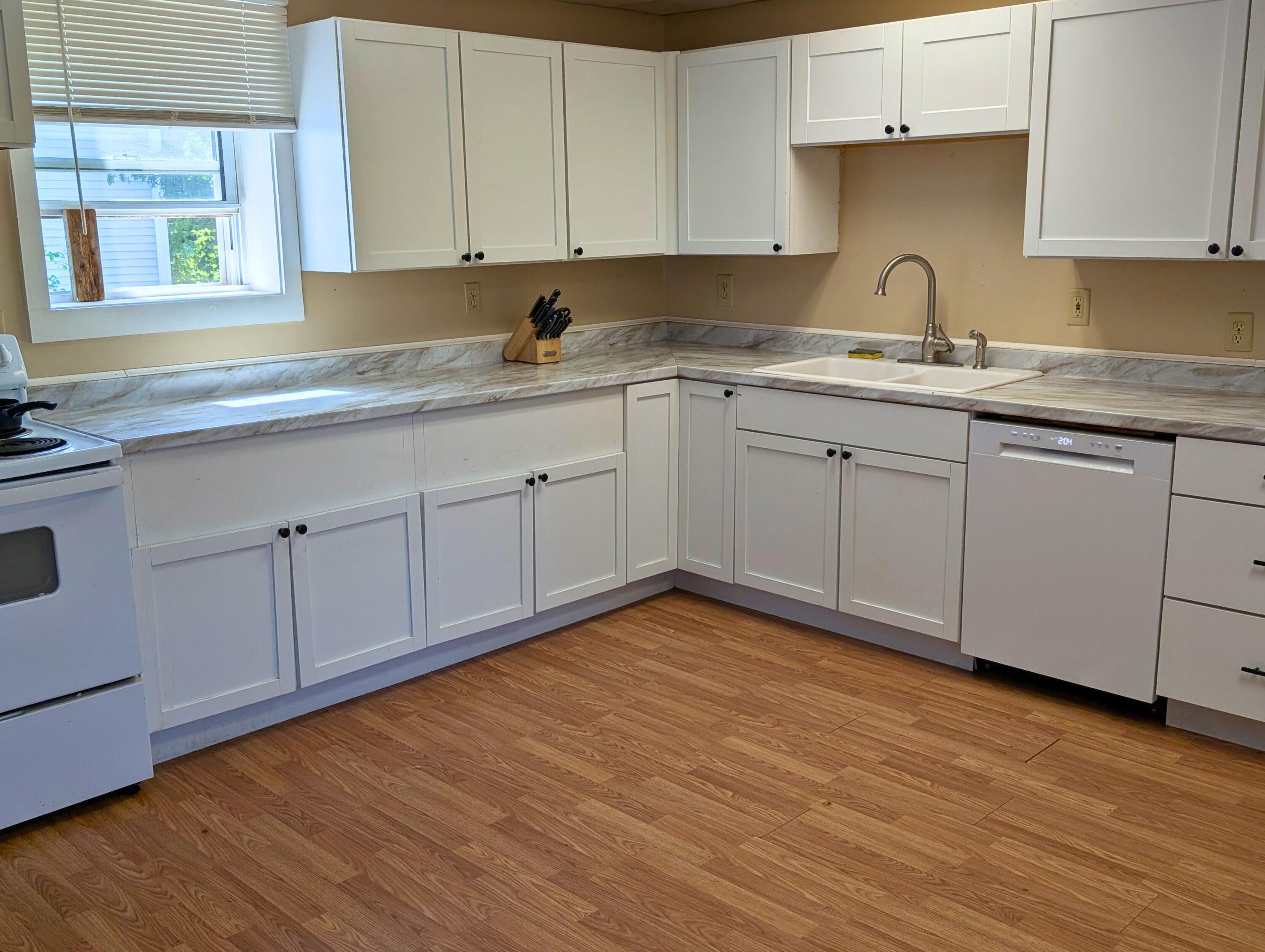 11 Baldwin Street Property Photo 3