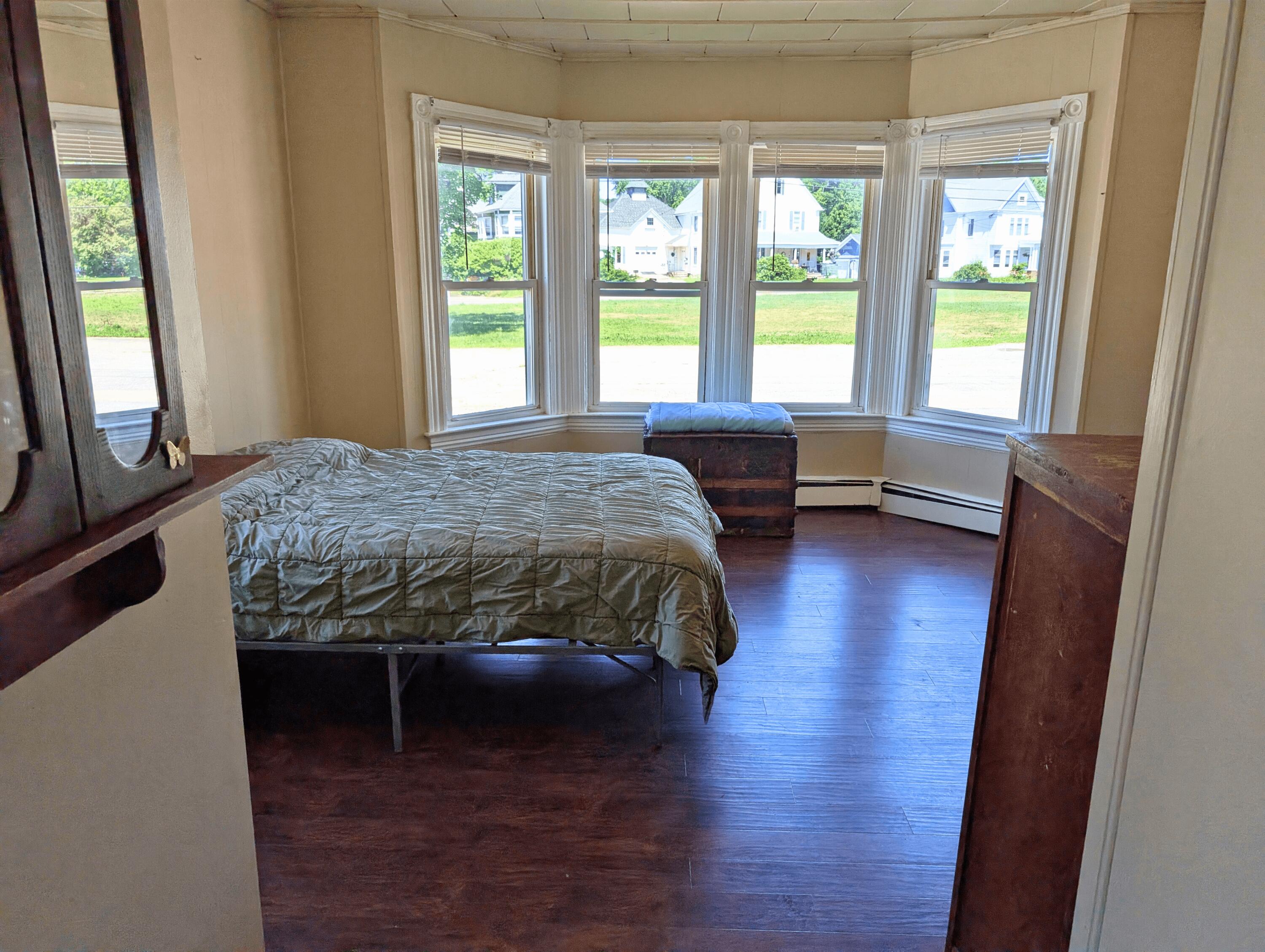 11 Baldwin Street Property Photo 9