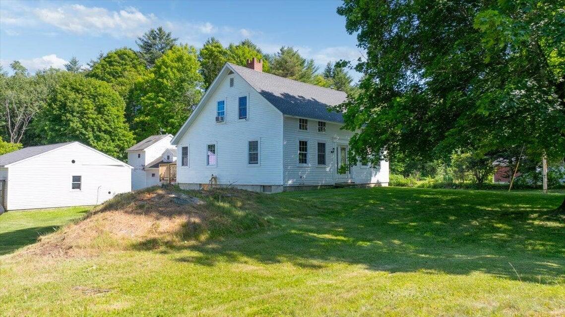 817 Riverside Drive Property Photo 5