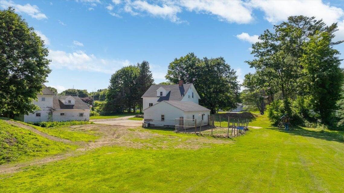 817 Riverside Drive Property Photo 7