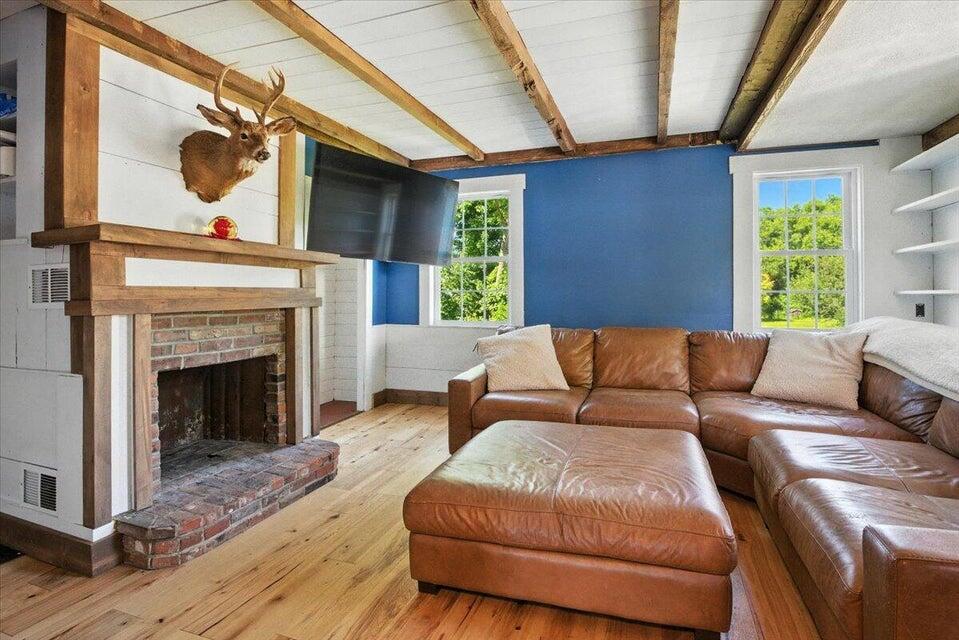 817 Riverside Drive Property Photo 27