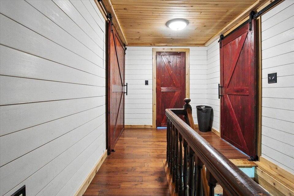 817 Riverside Drive Property Photo 41