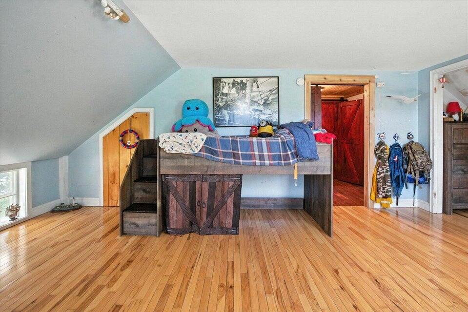 817 Riverside Drive Property Photo 47
