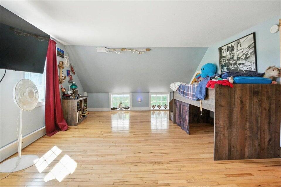 817 Riverside Drive Property Photo 48