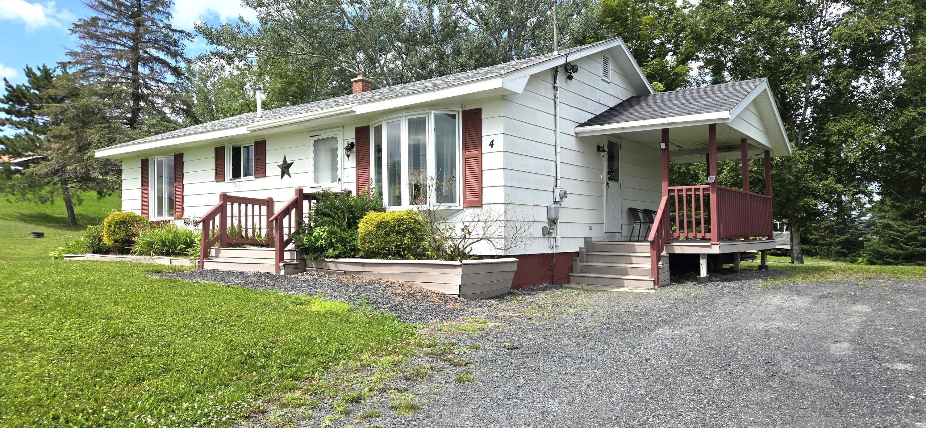 4 Flat Mountain Road Property Photo 1